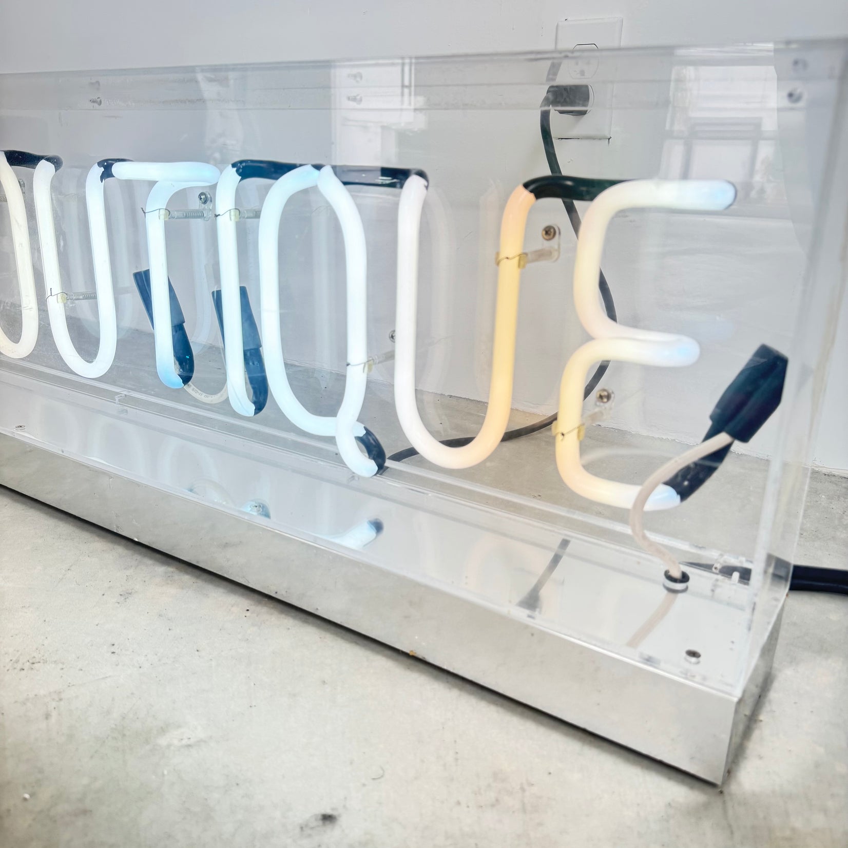 Neon Boutique Sign