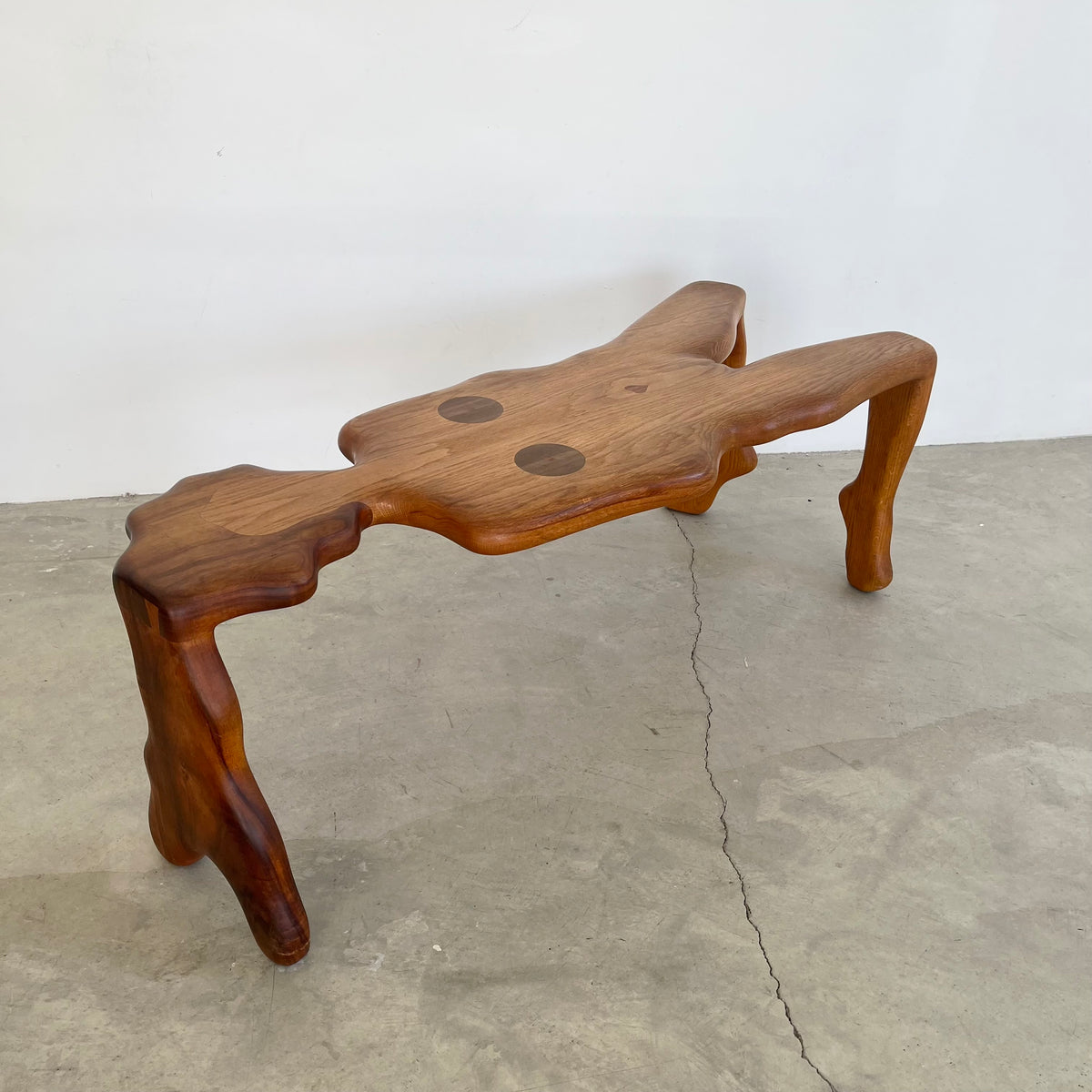 "Lady Table"
