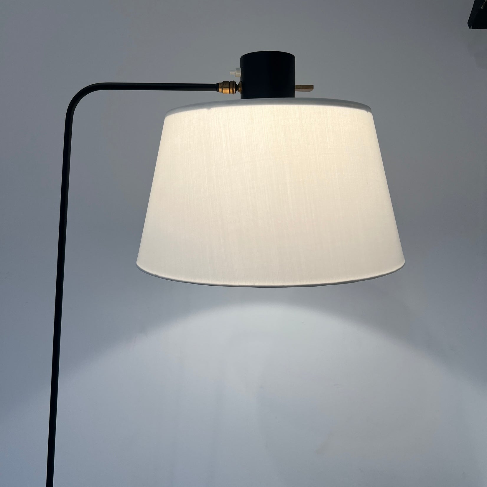Floor Lamp with Triangular Side Table