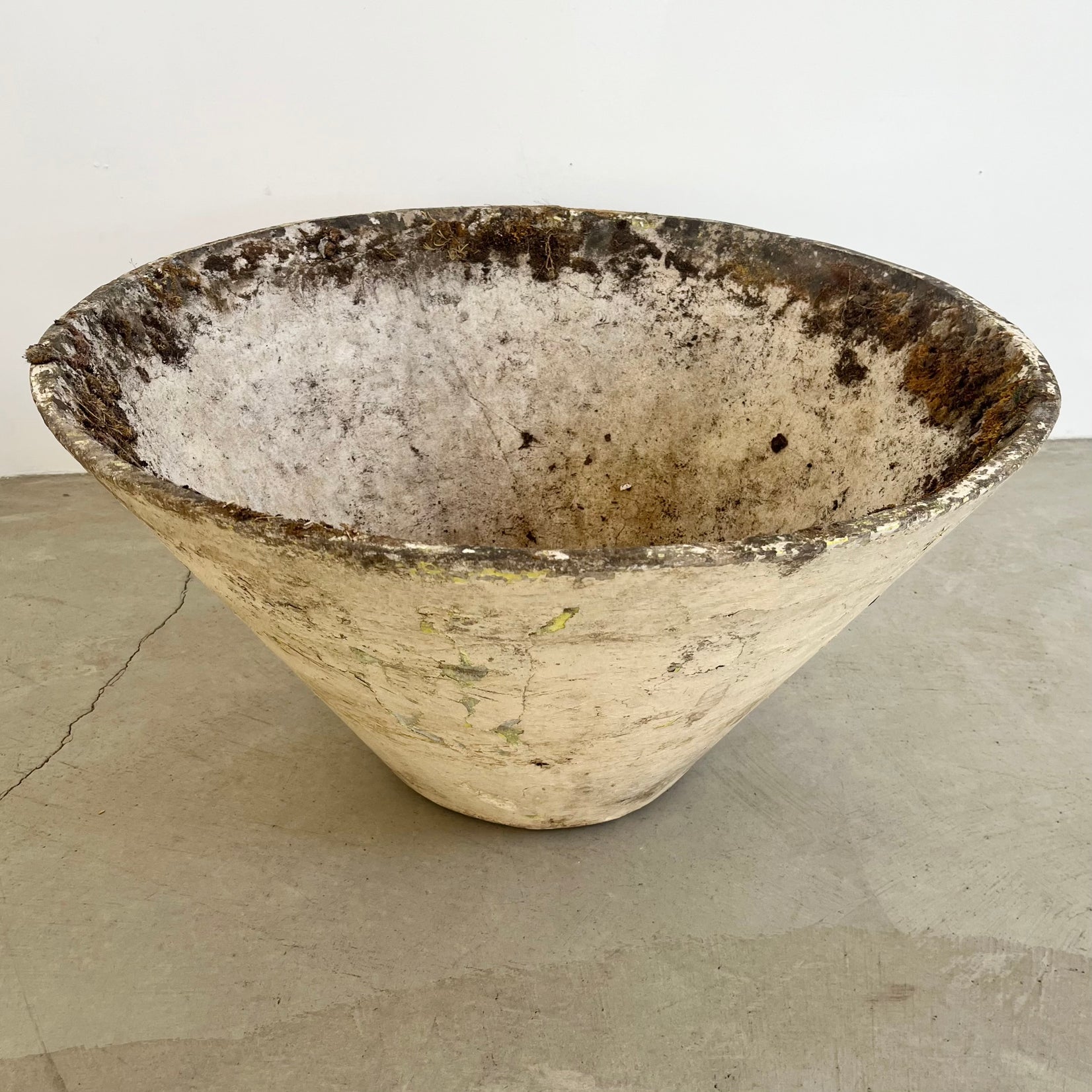 Willy Guhl Concrete Cone Flower Pot, 1960s Switzerland