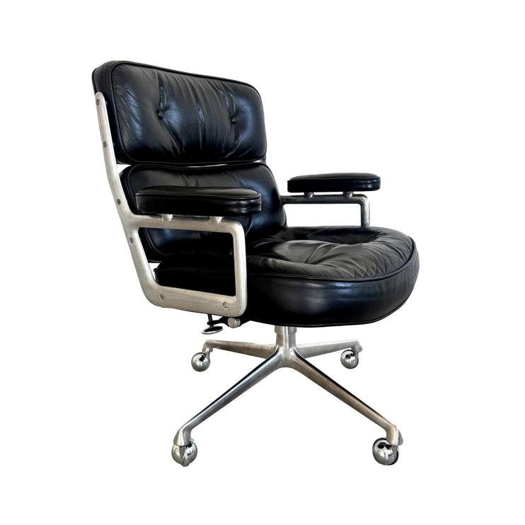 Time Life Chair in Black Leather
