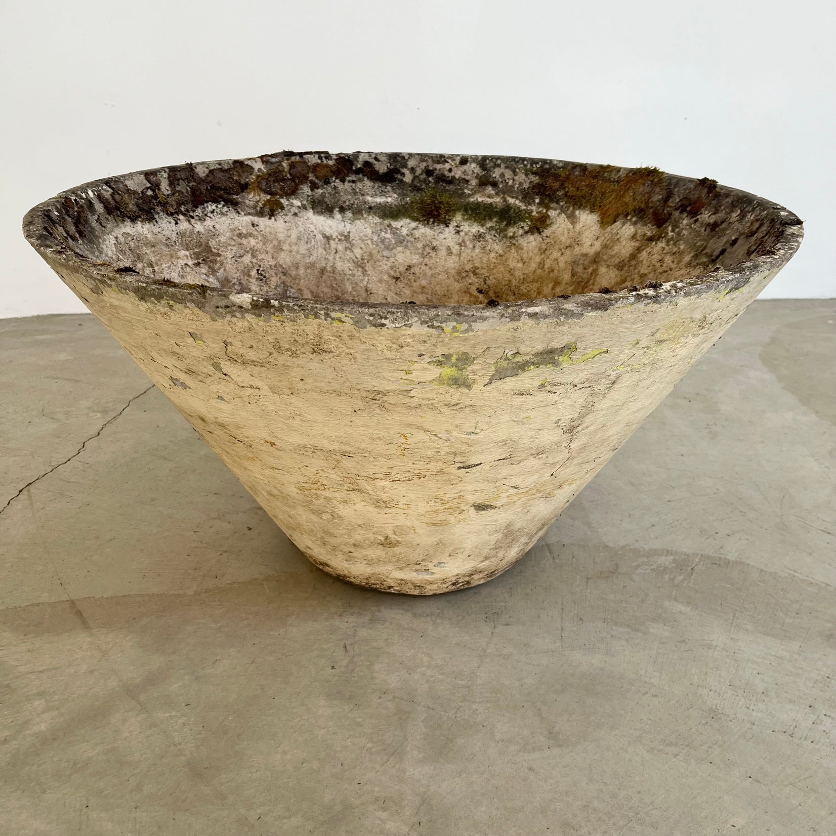 Willy Guhl Concrete Cone Flower Pot, 1960s Switzerland