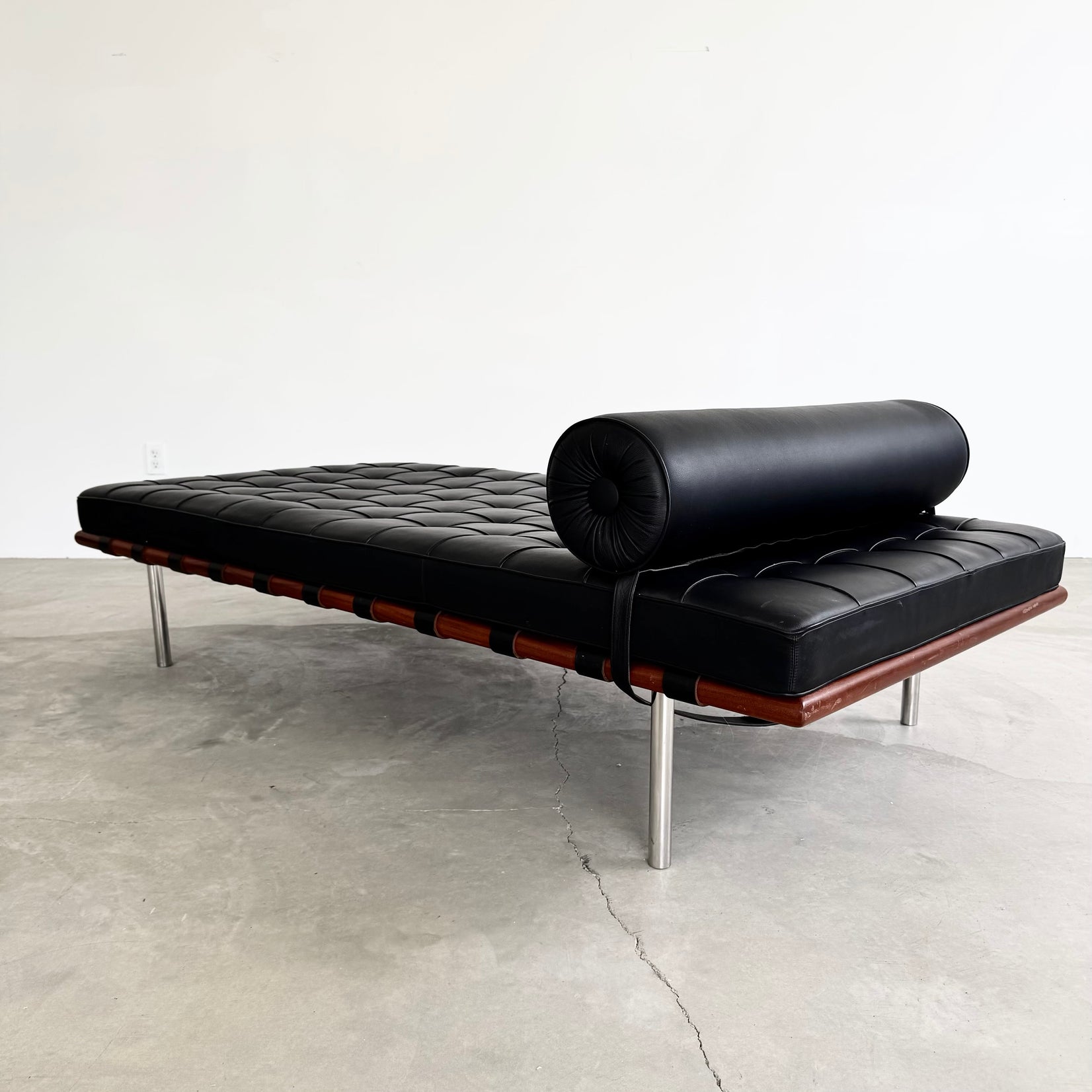 Barcelona Daybed