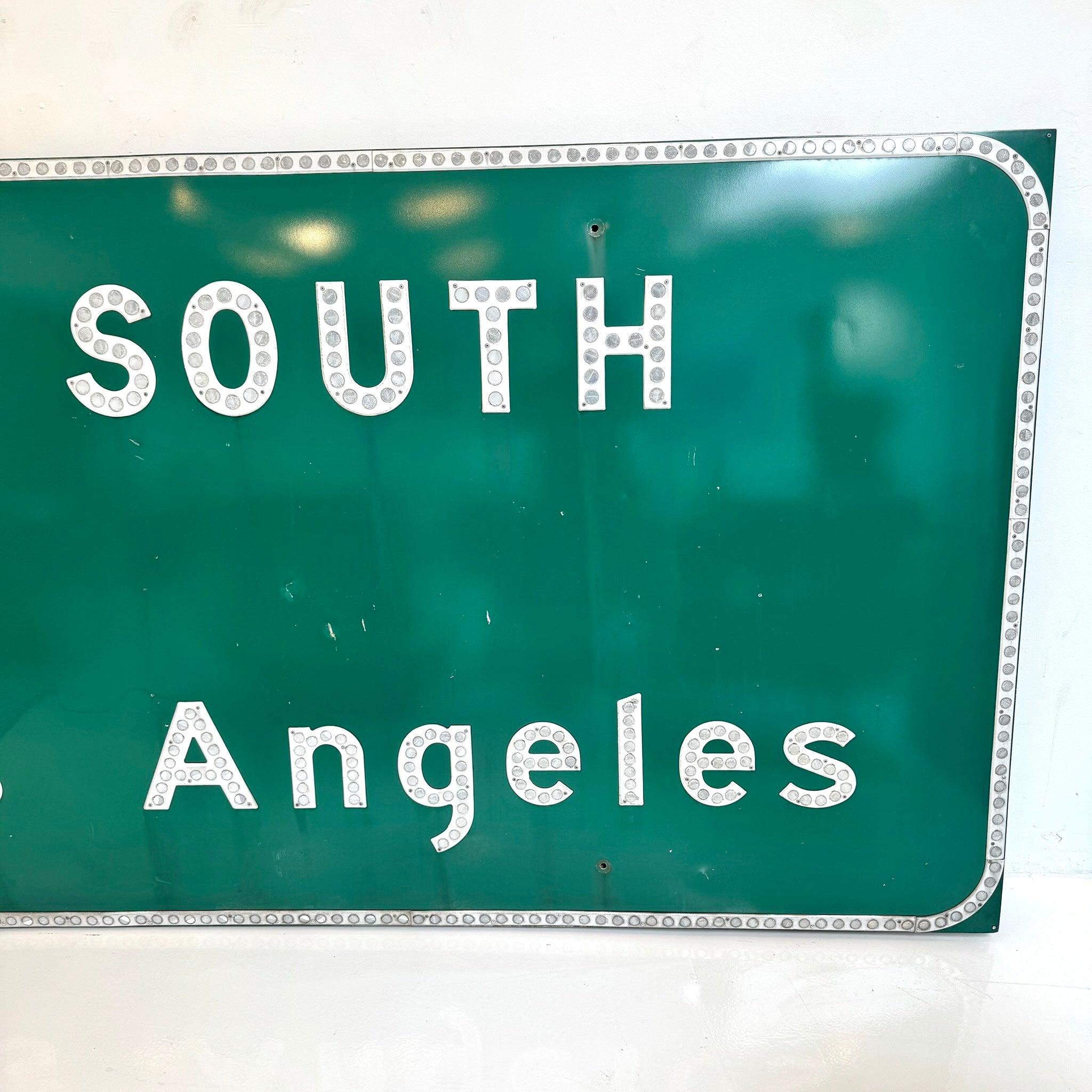 Monumental Los Angeles 101 Freeway Sign