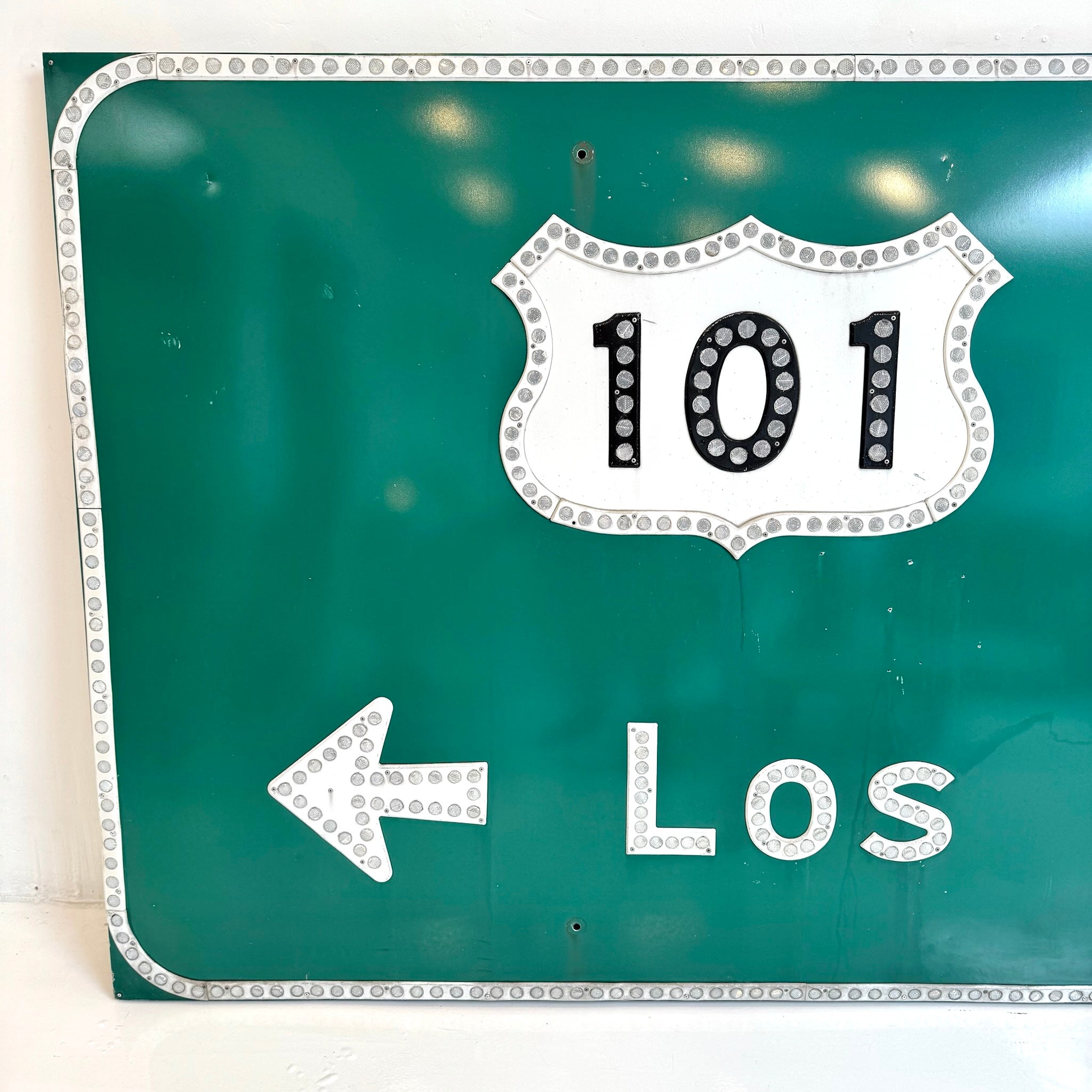 Monumental Los Angeles 101 Freeway Sign