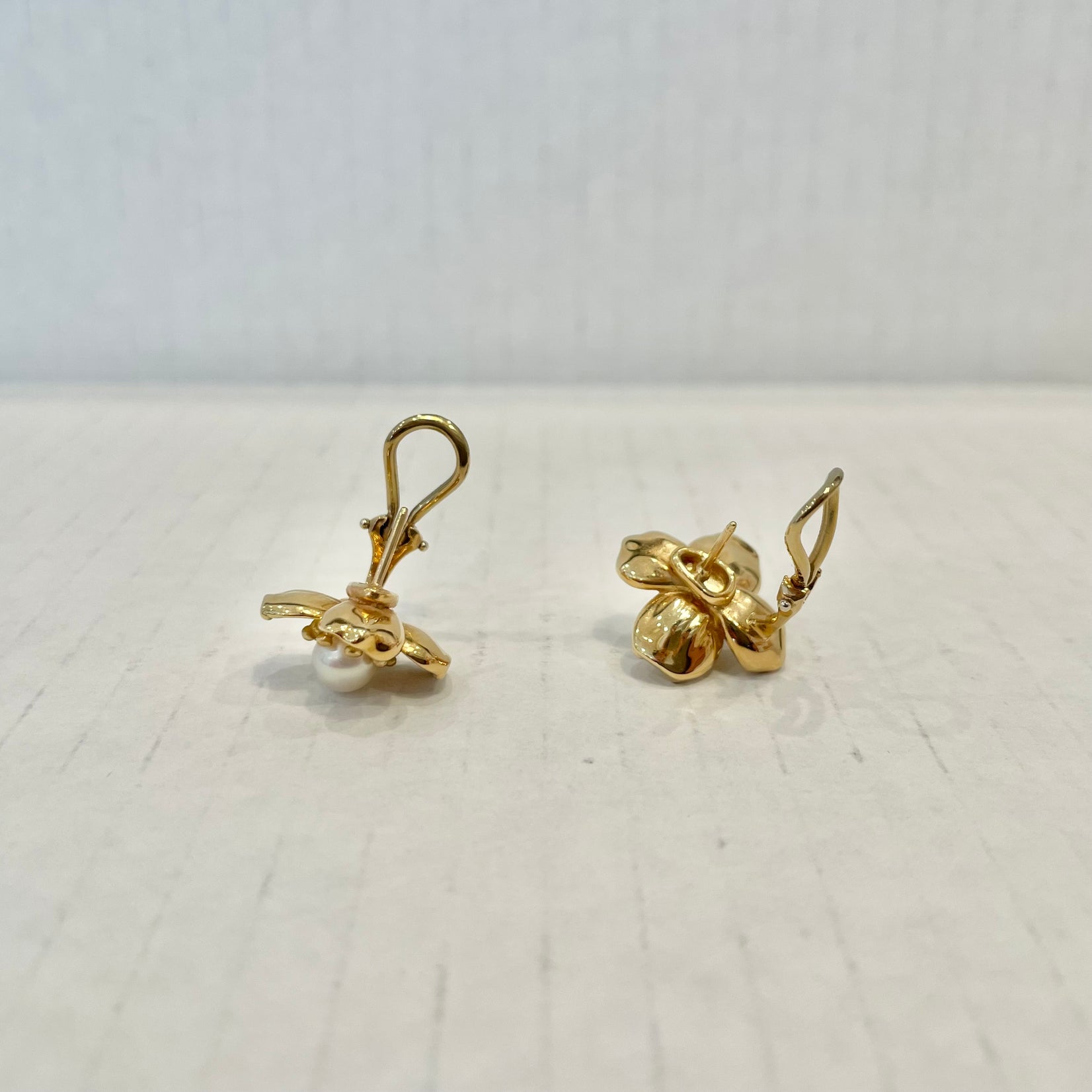 Tiffany & Co. Dogwood & Pearl Earrings in 18 Karat Yellow Gold