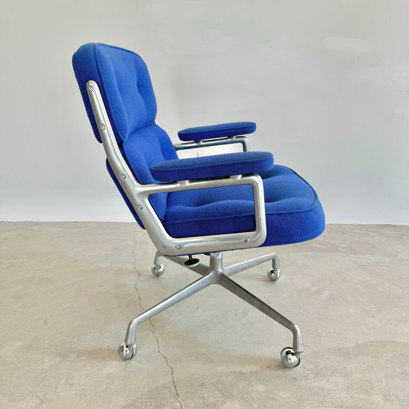 Time Life Chair in Navy Blue Burlap for Herman Miller