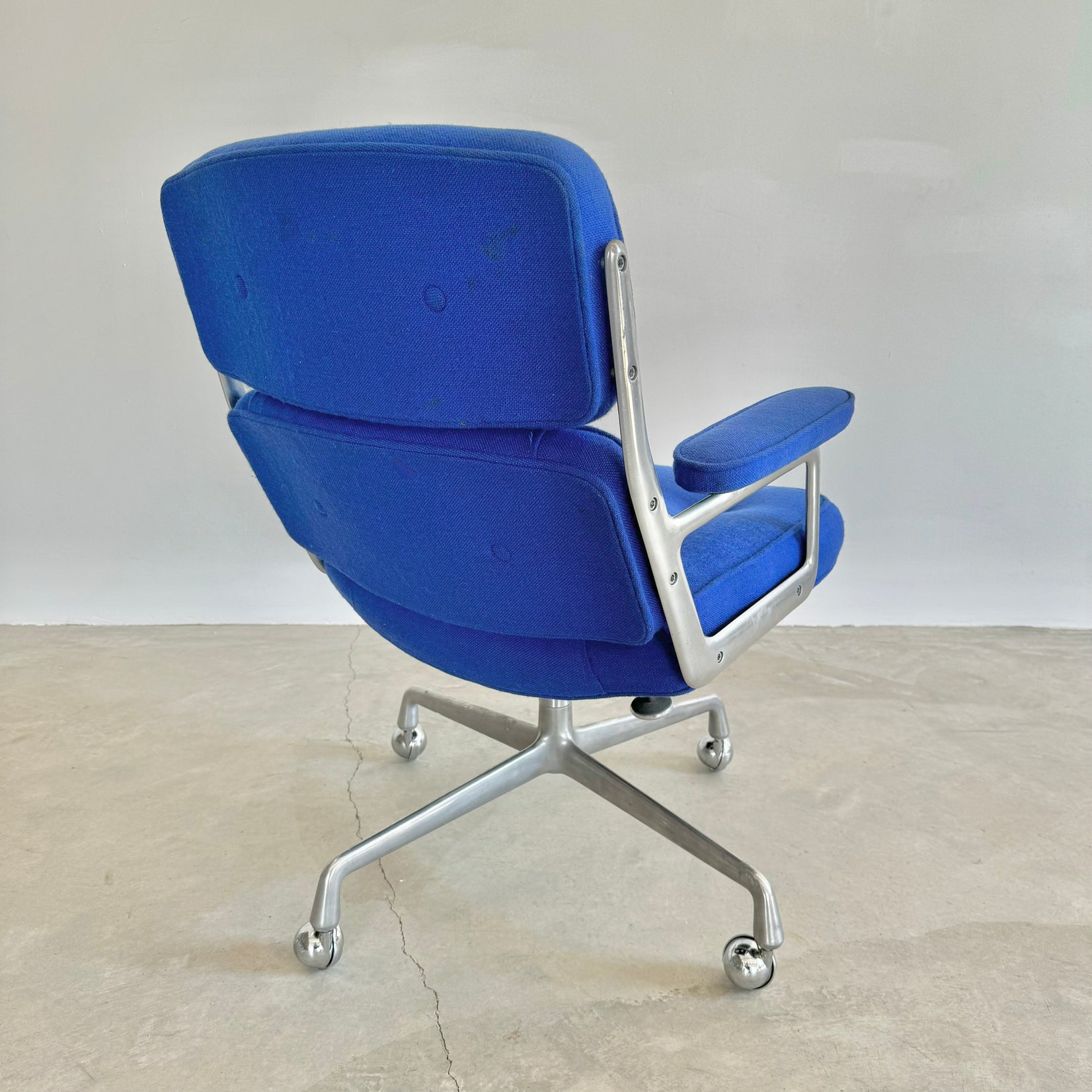 Time Life Chair in Navy Blue Burlap for Herman Miller