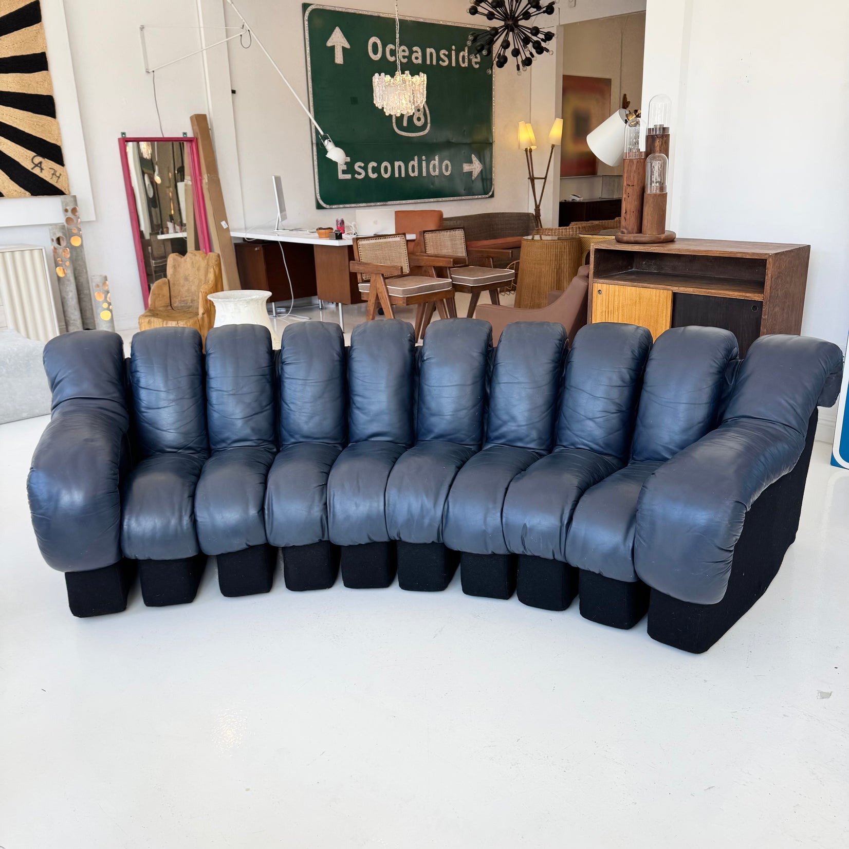Non-Stop 10 Element Leather Sofa