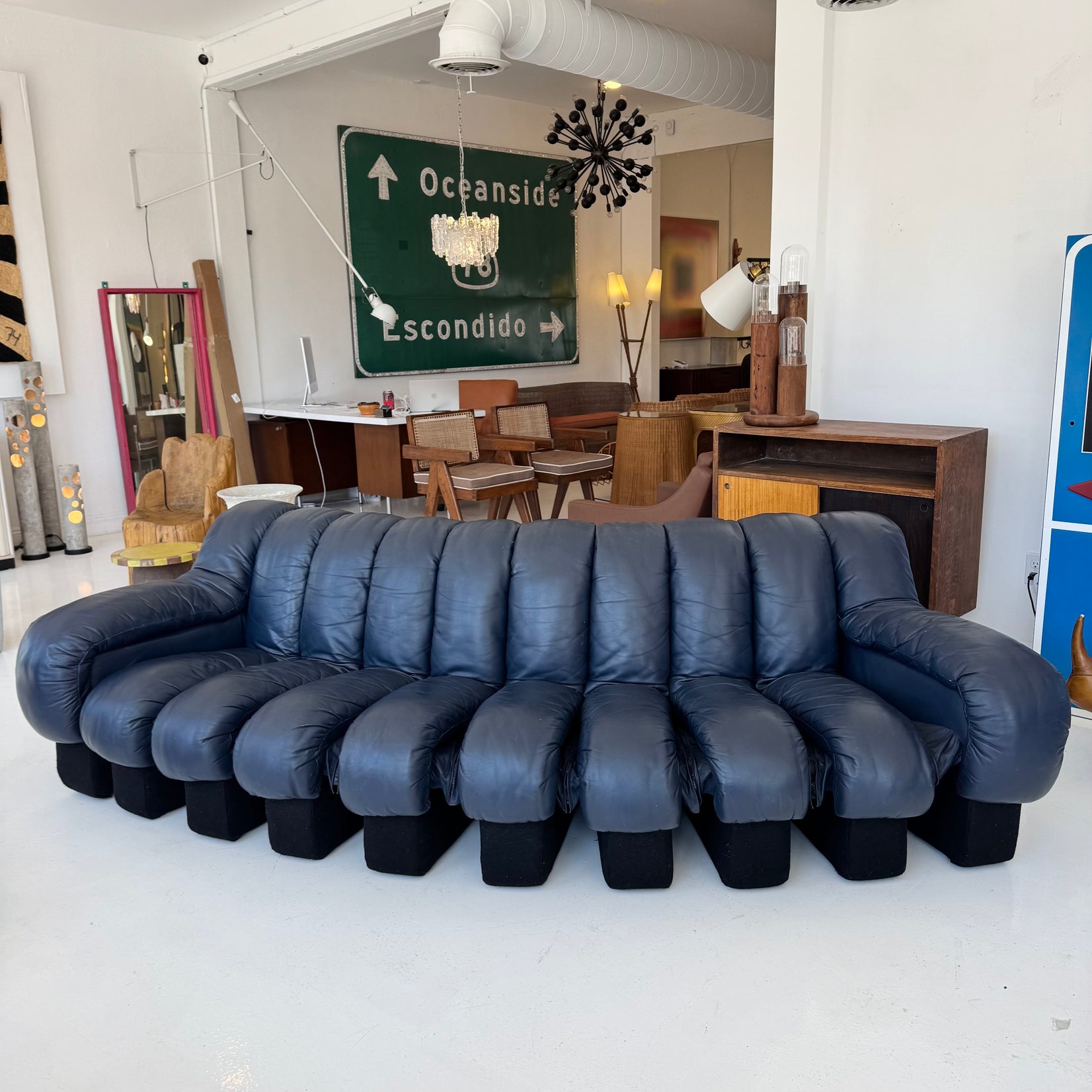 Non-Stop 10 Element Leather Sofa