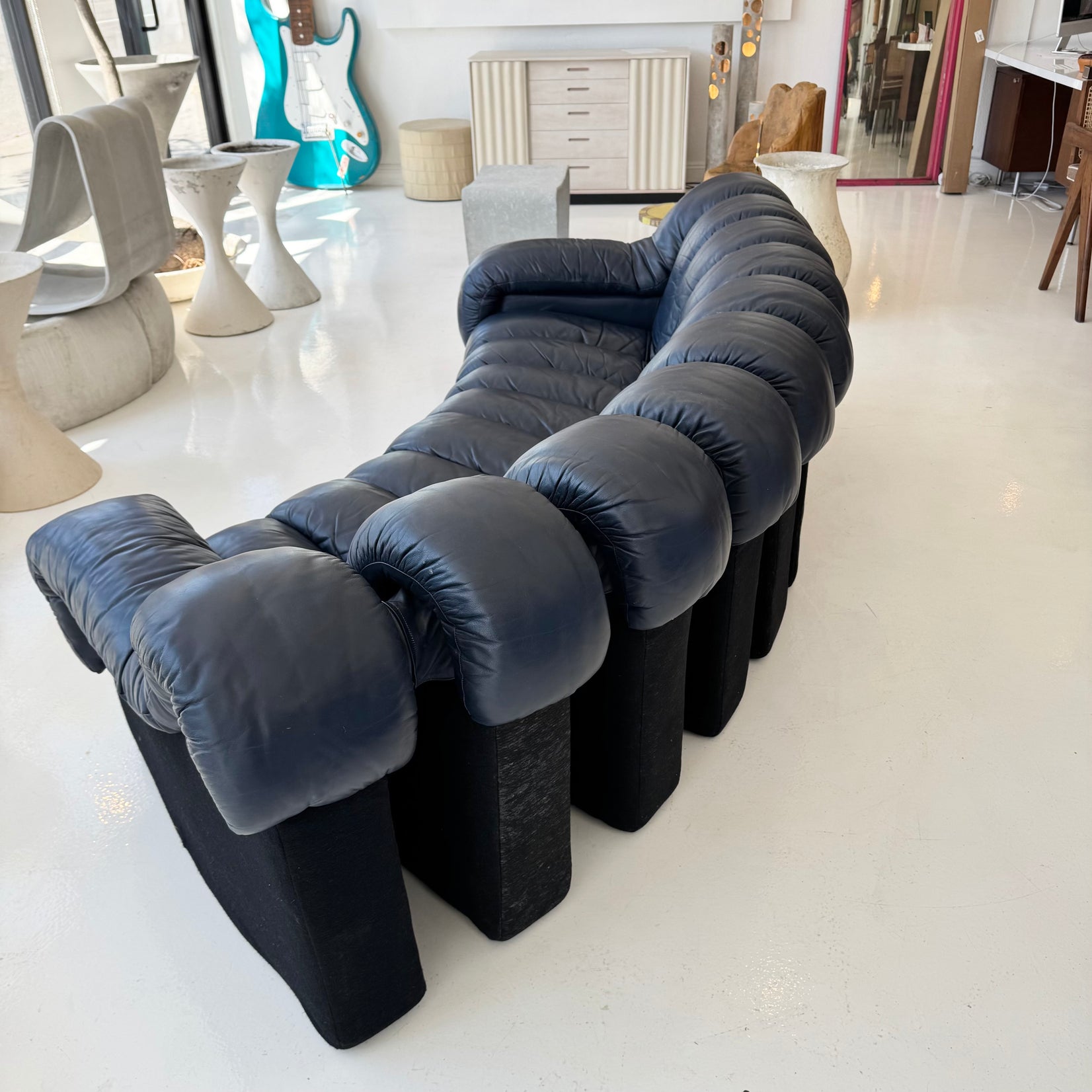 Non-Stop 10 Element Leather Sofa