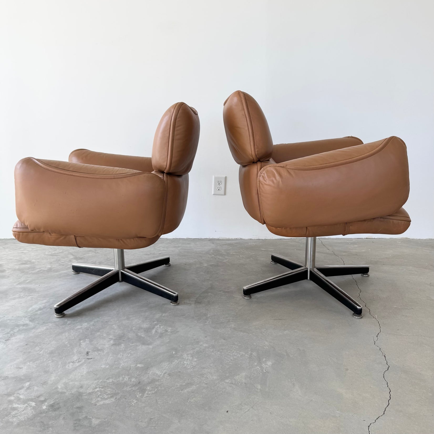 Tan Leather Desk Chair