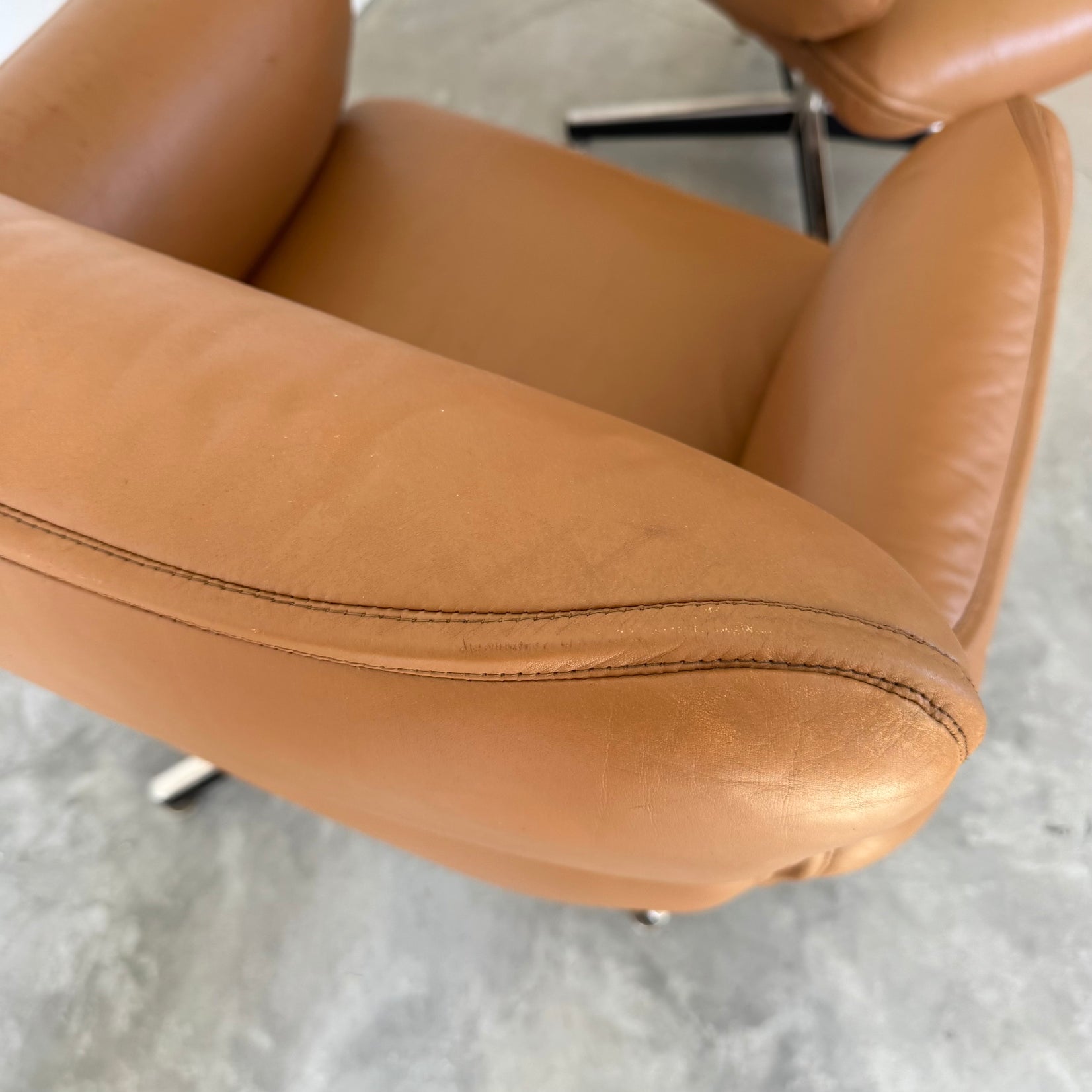 Tan Leather Desk Chair