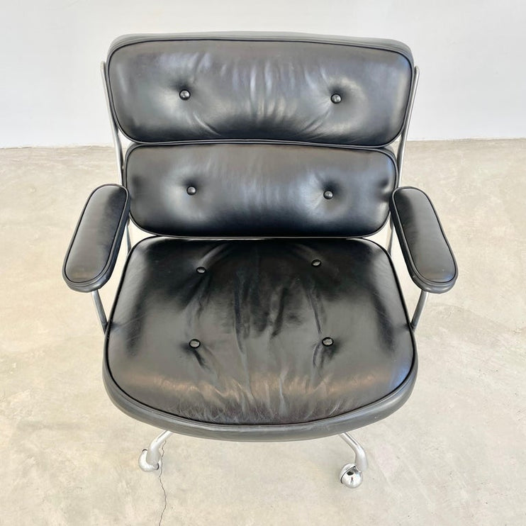 Eames Time Life Lobby Chair in Black Leather for Herman Miller, 1983 USA