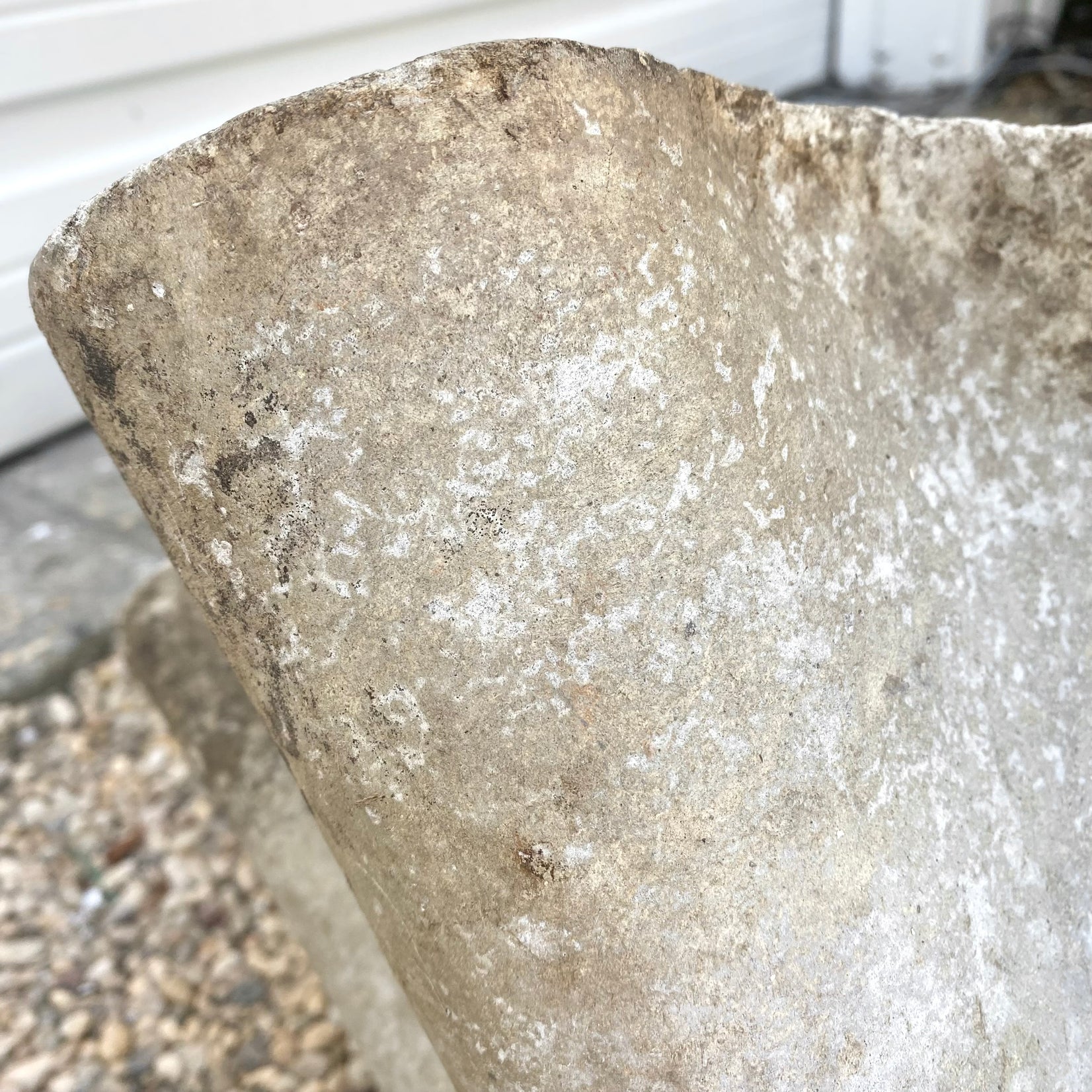 Clam Shell Planters