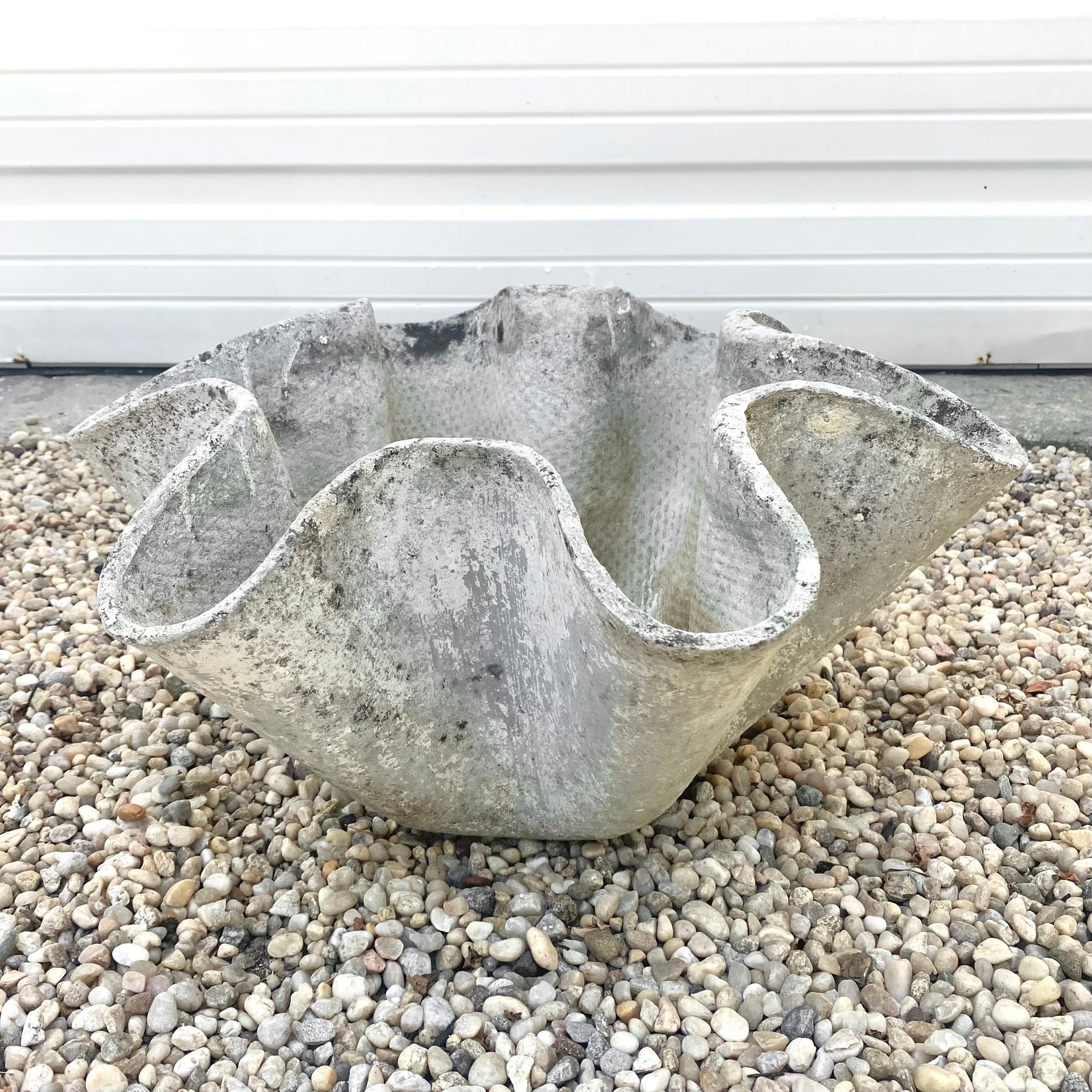 Clam Shell Planters