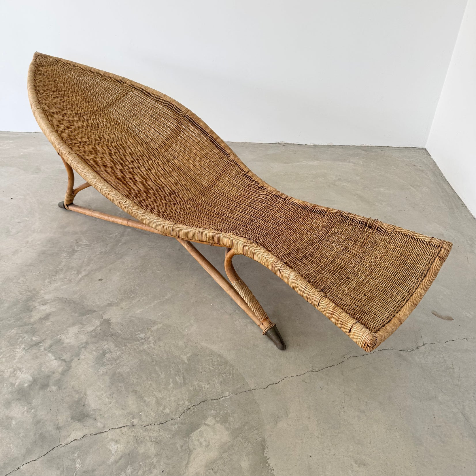 Wicker and Brass Fish Lounger Chair