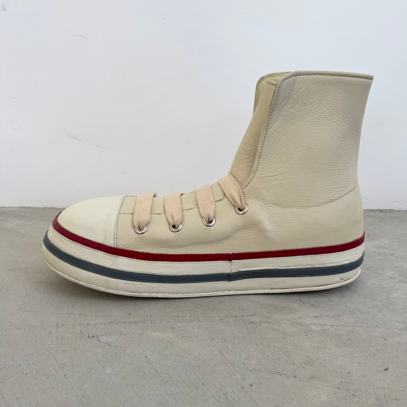 Pop Art Oversized Leather Sneaker