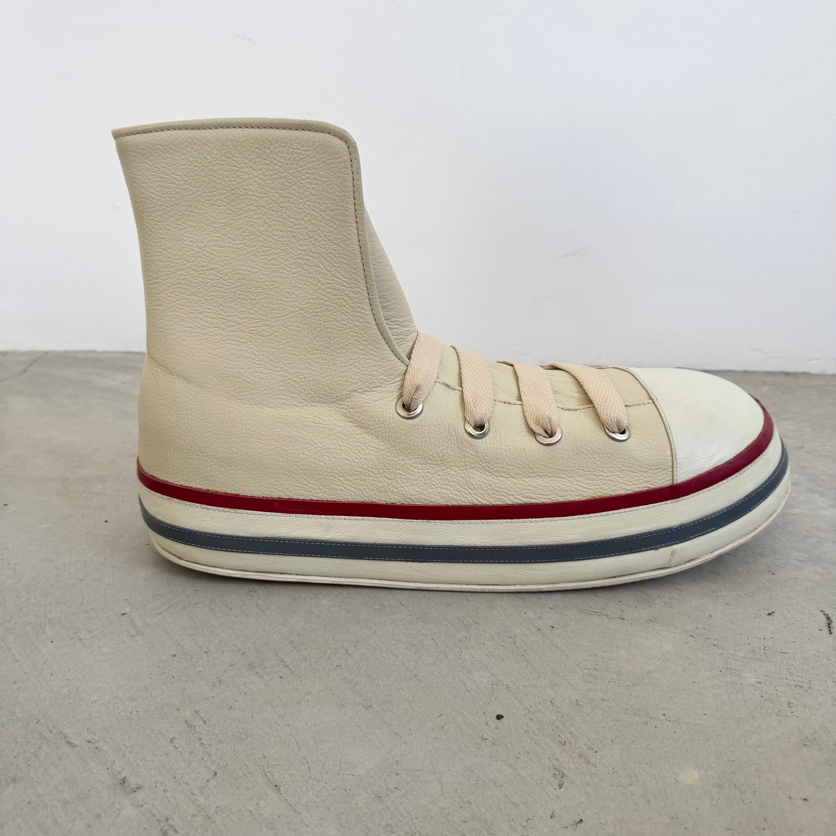 Pop Art Oversized Leather Sneaker
