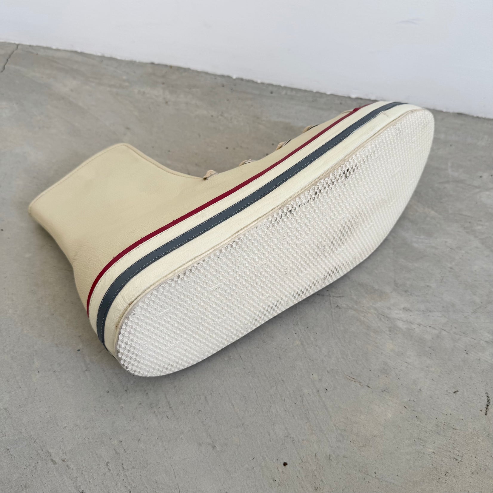 Pop Art Oversized Leather Sneaker