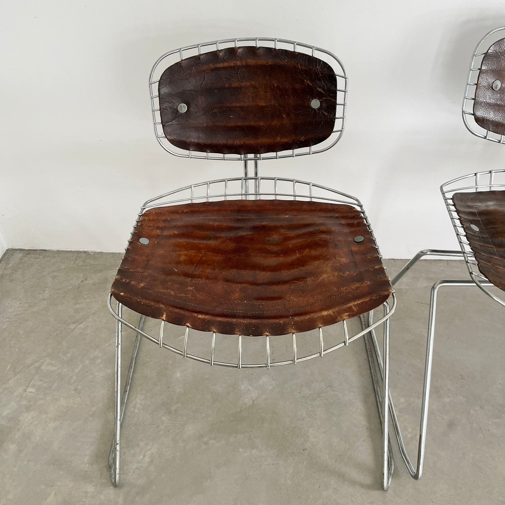 Set of 8 Beaubourg Pompidou Chairs by Cadestin and Laurent, 1970s France