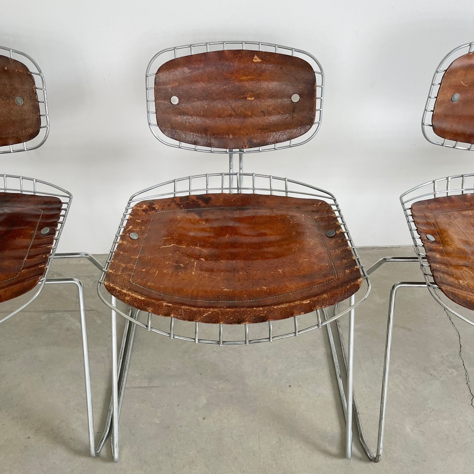 Set of 8 Beaubourg Pompidou Chairs by Cadestin and Laurent, 1970s France
