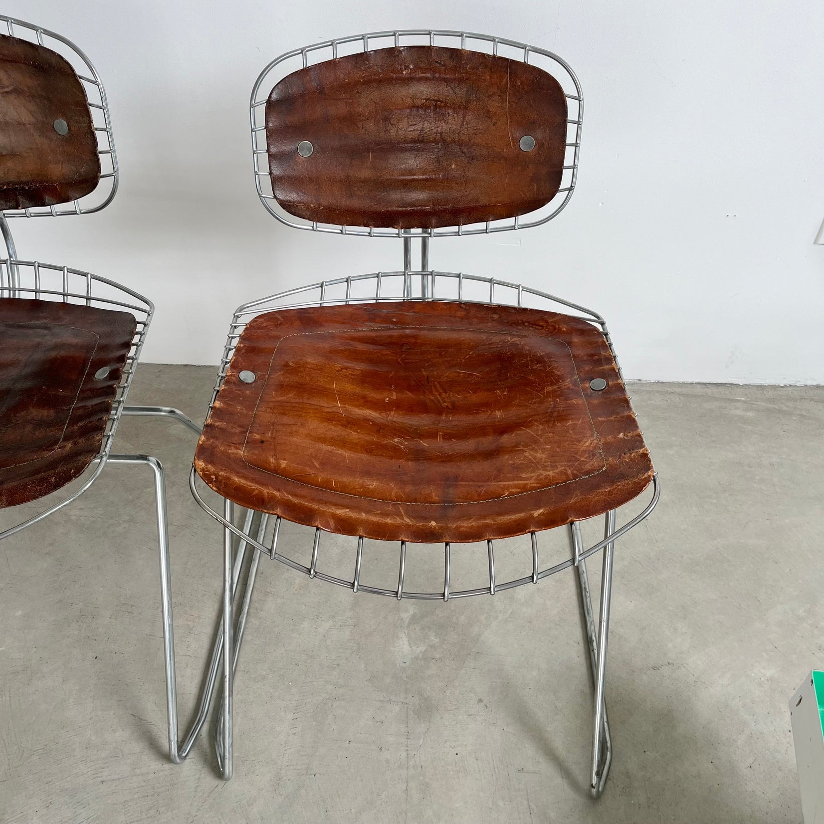 Set of 8 Beaubourg Pompidou Chairs by Cadestin and Laurent, 1970s France