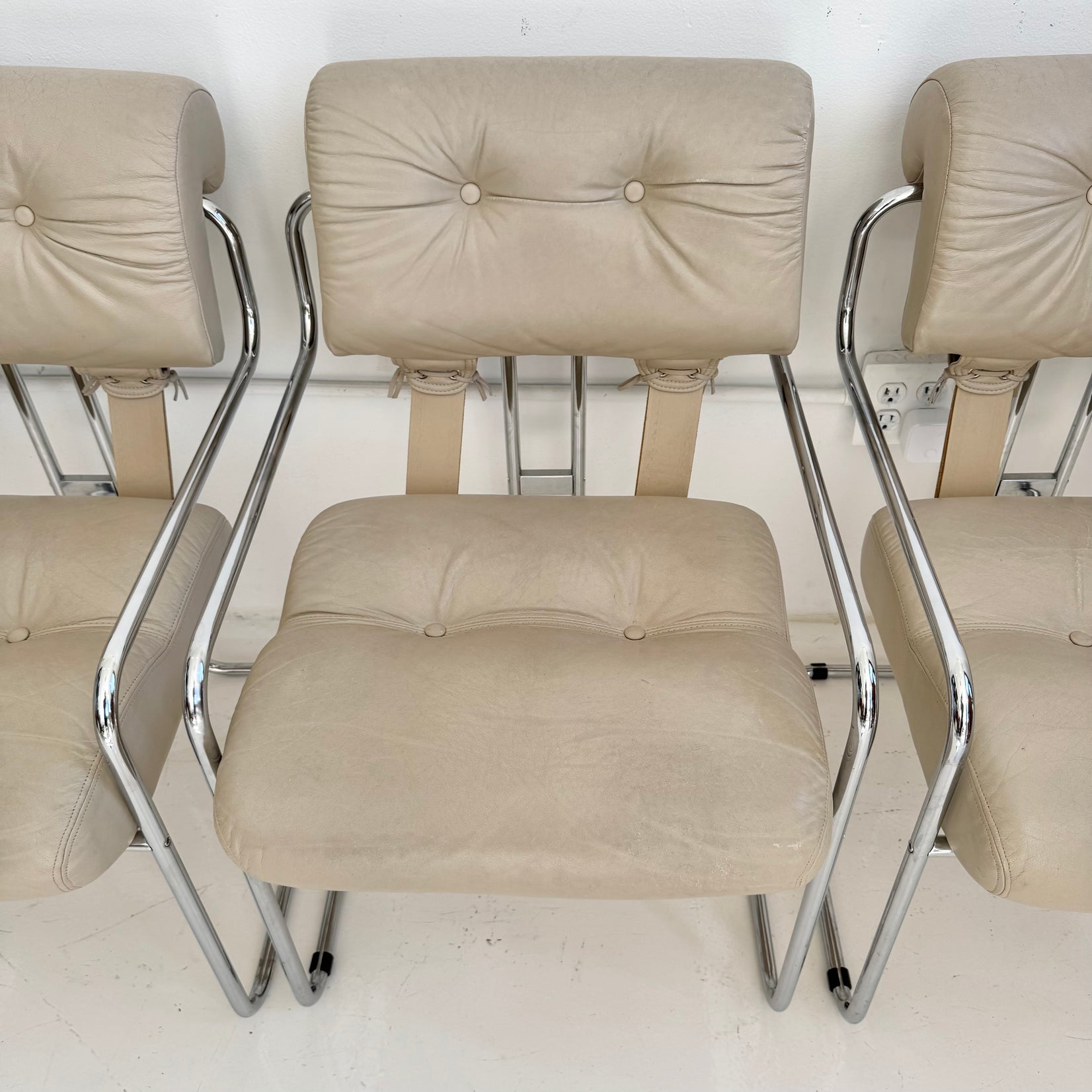 Set of 4 Grey Leather Tucroma Dining Chairs