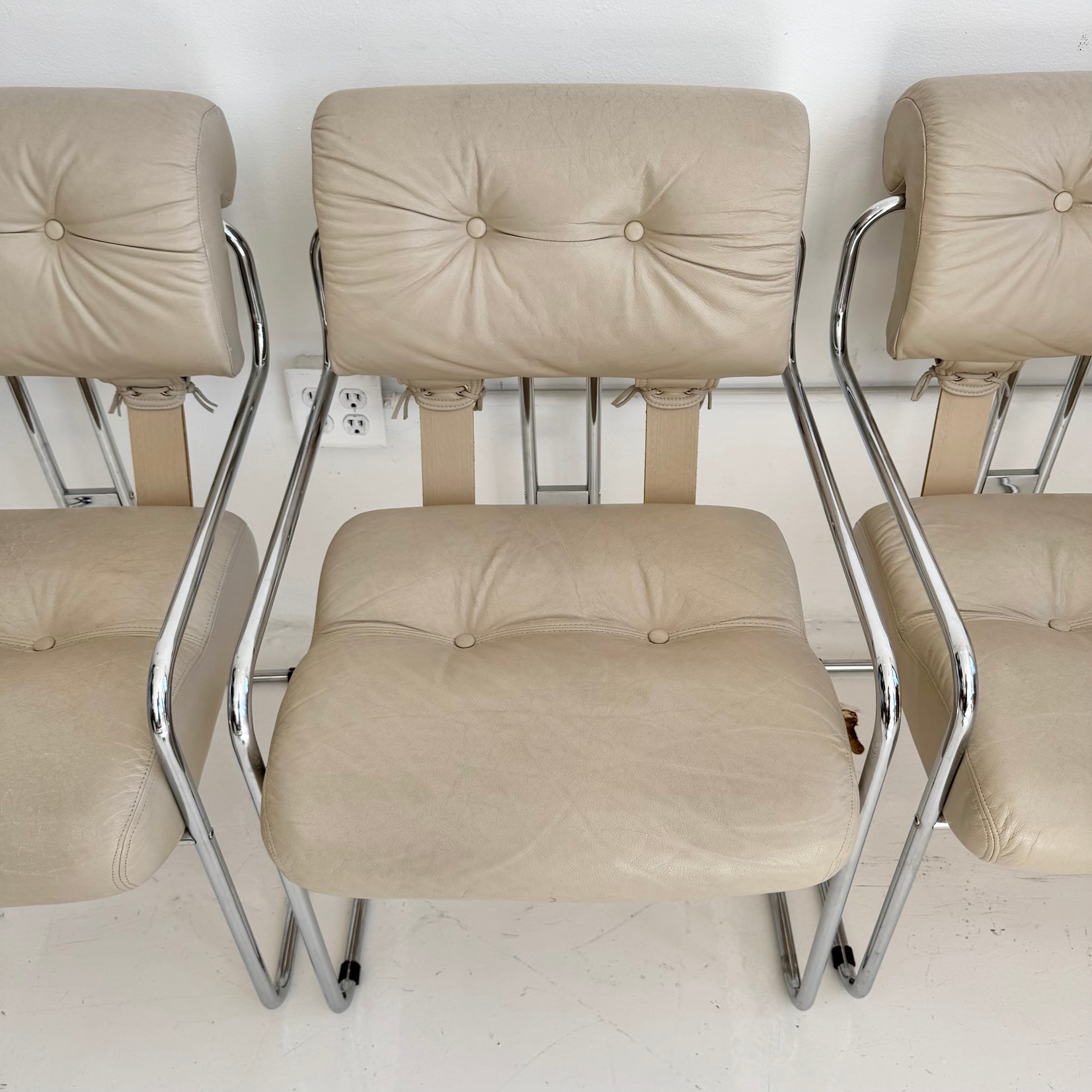 Set of 4 Grey Leather Tucroma Dining Chairs