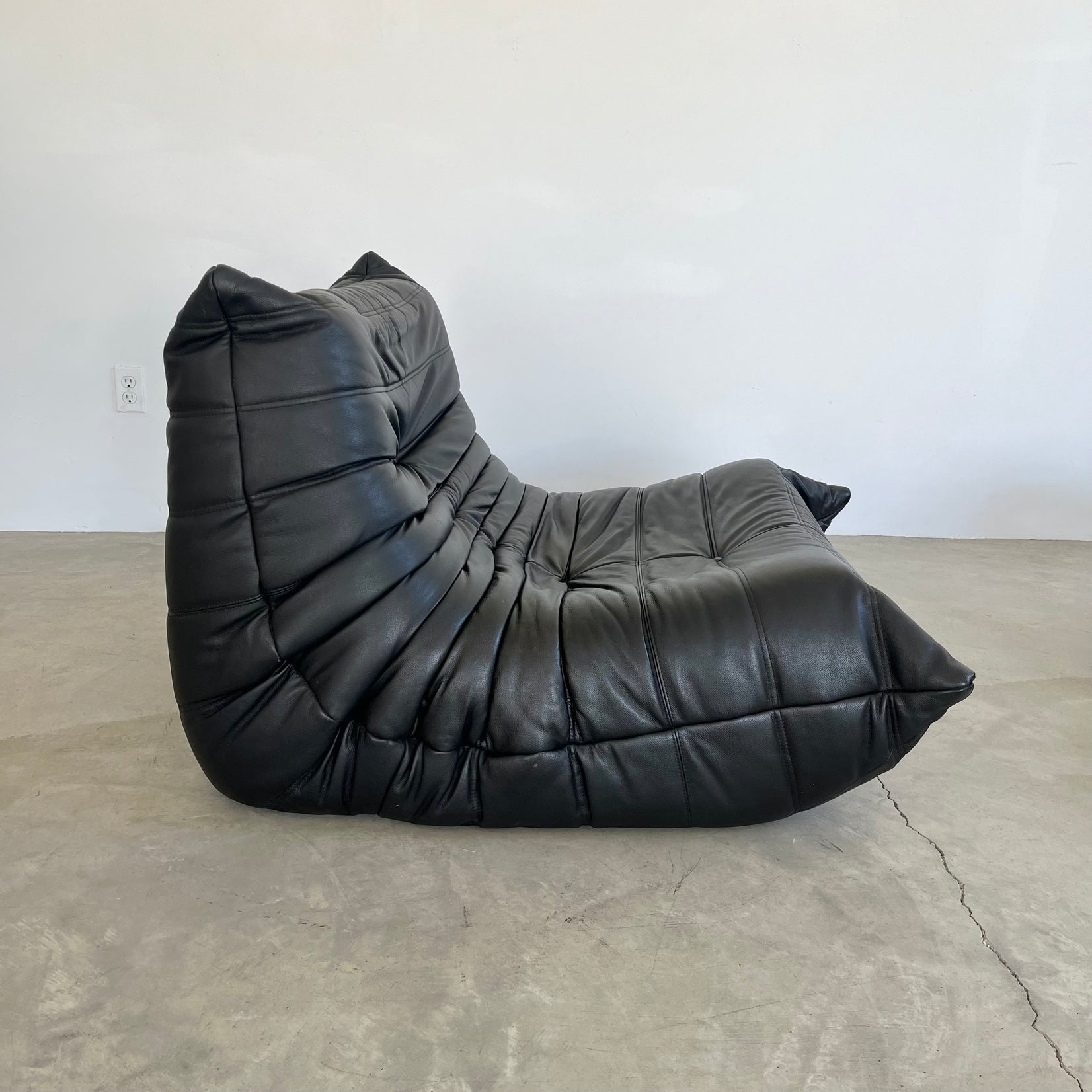 Black leather Fireside Togo Seat