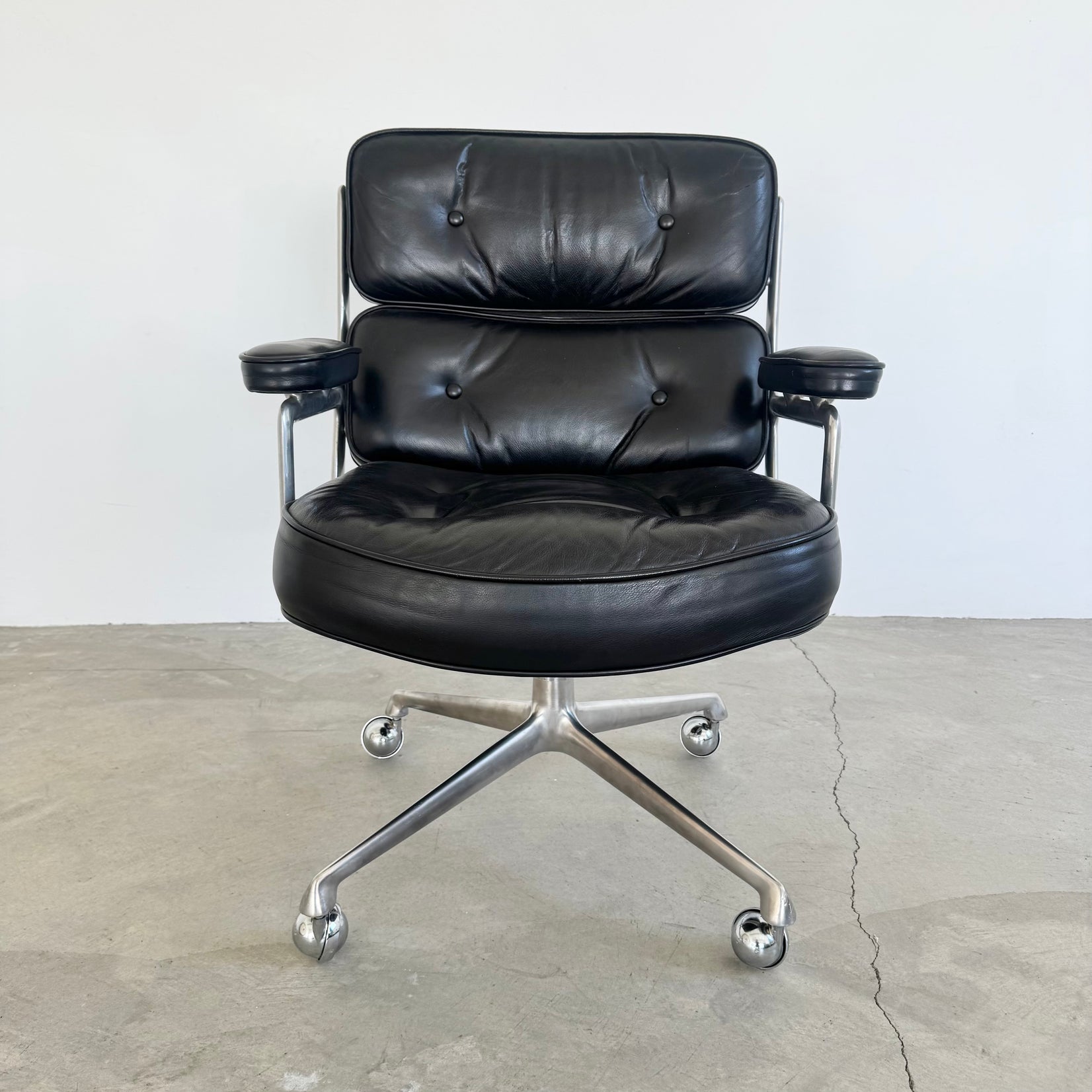 Time Life Chair in Black Leather