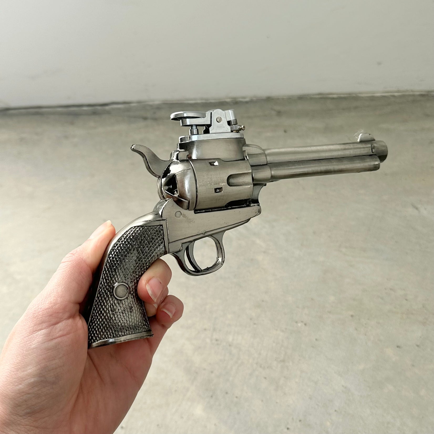 Colt Revolver Lighter