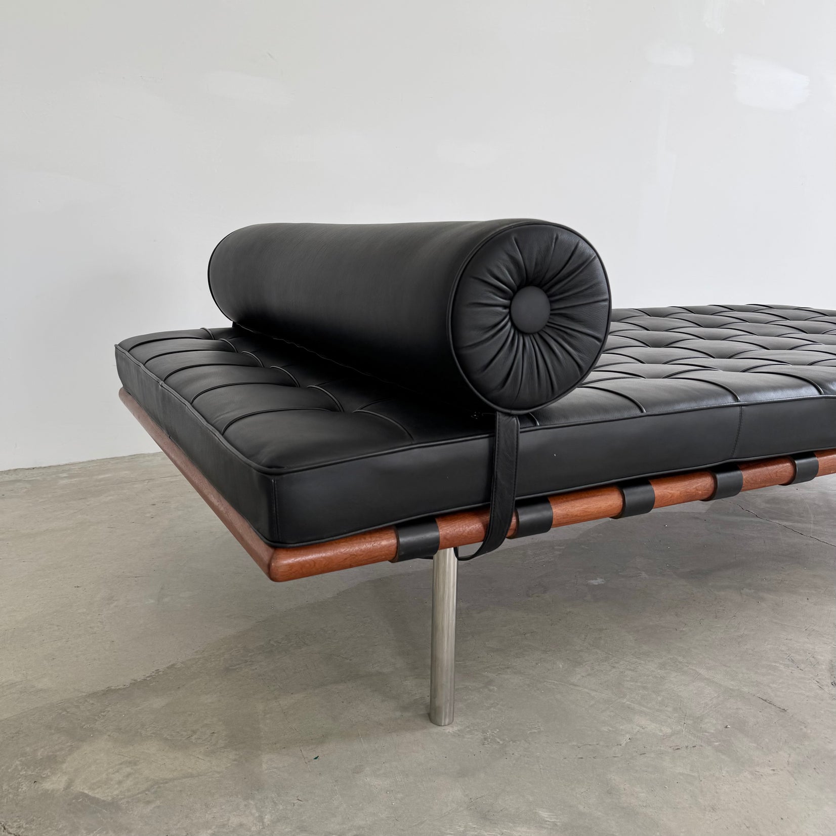 Barcelona Daybed