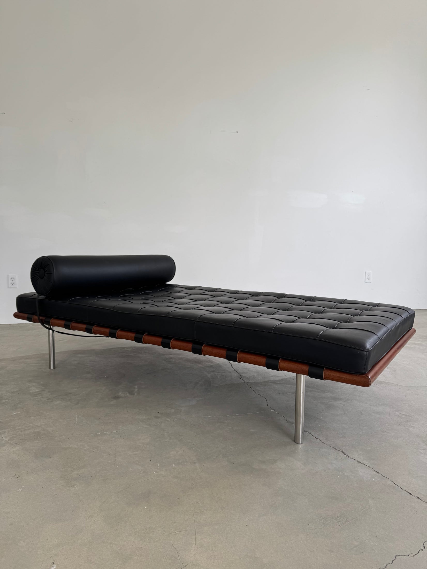Barcelona Daybed