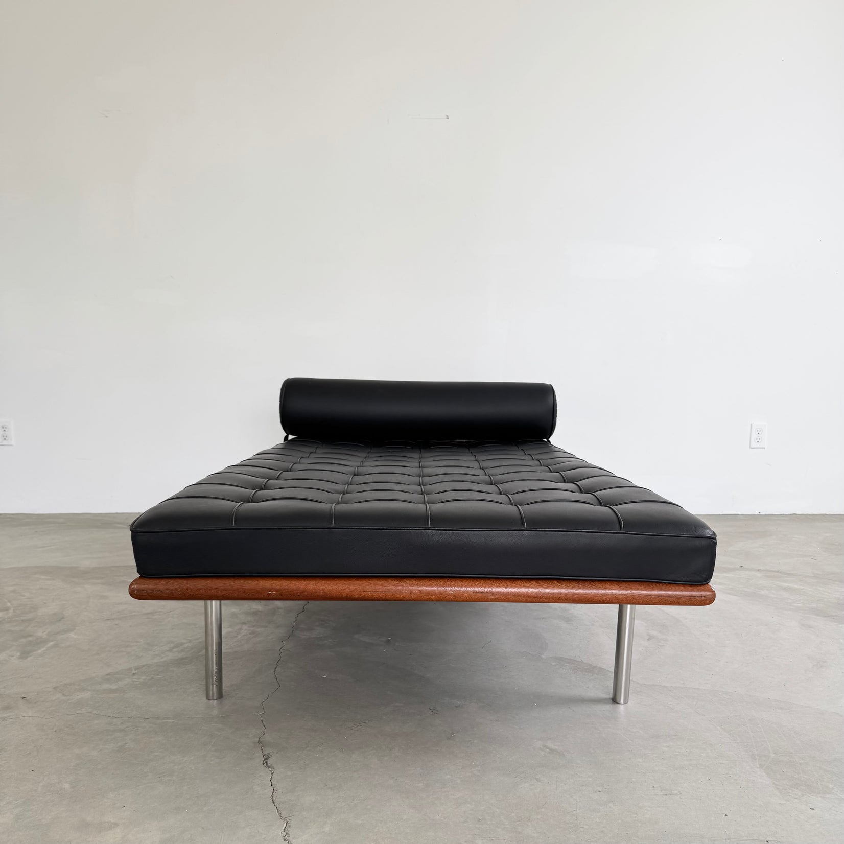 Barcelona Daybed
