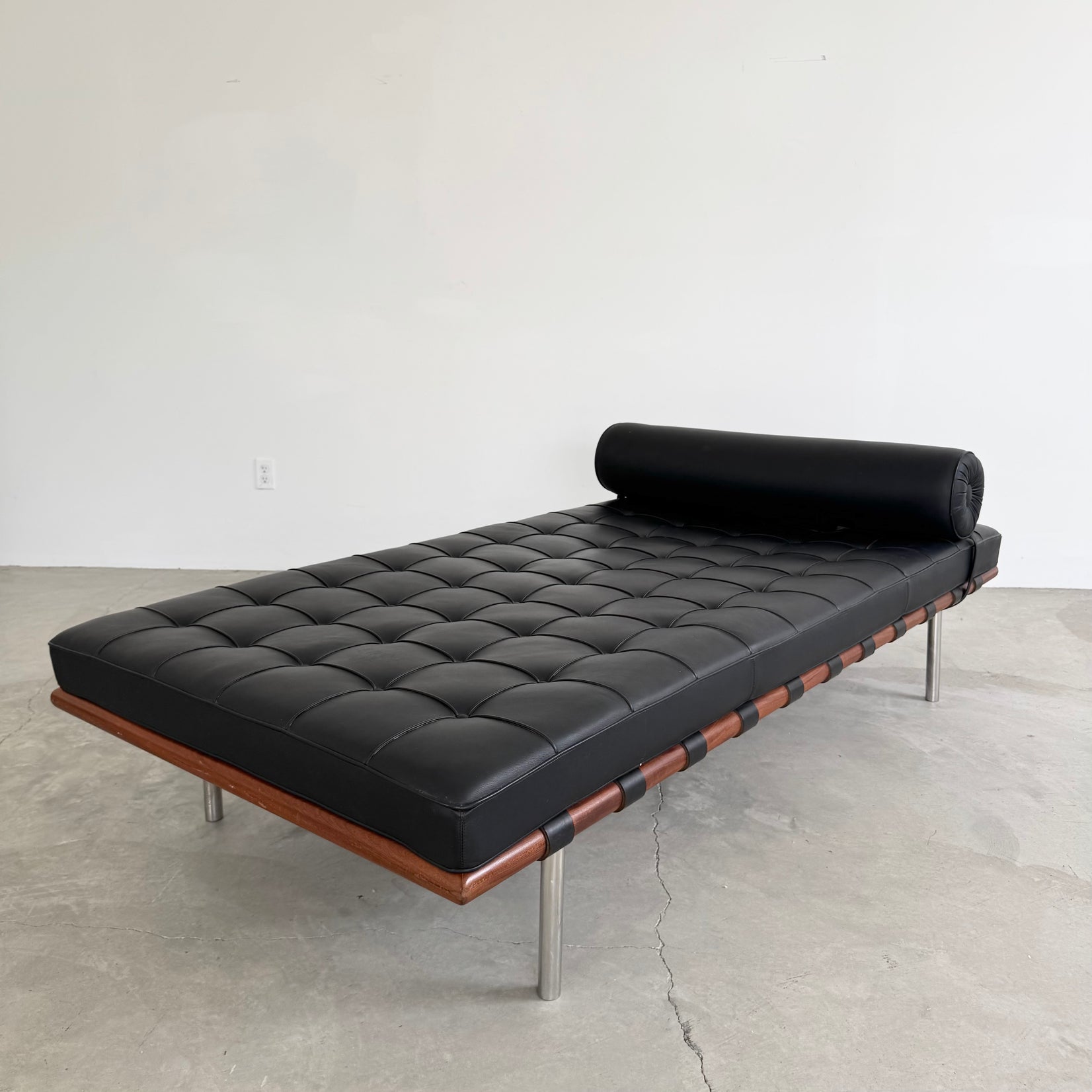 Barcelona Daybed