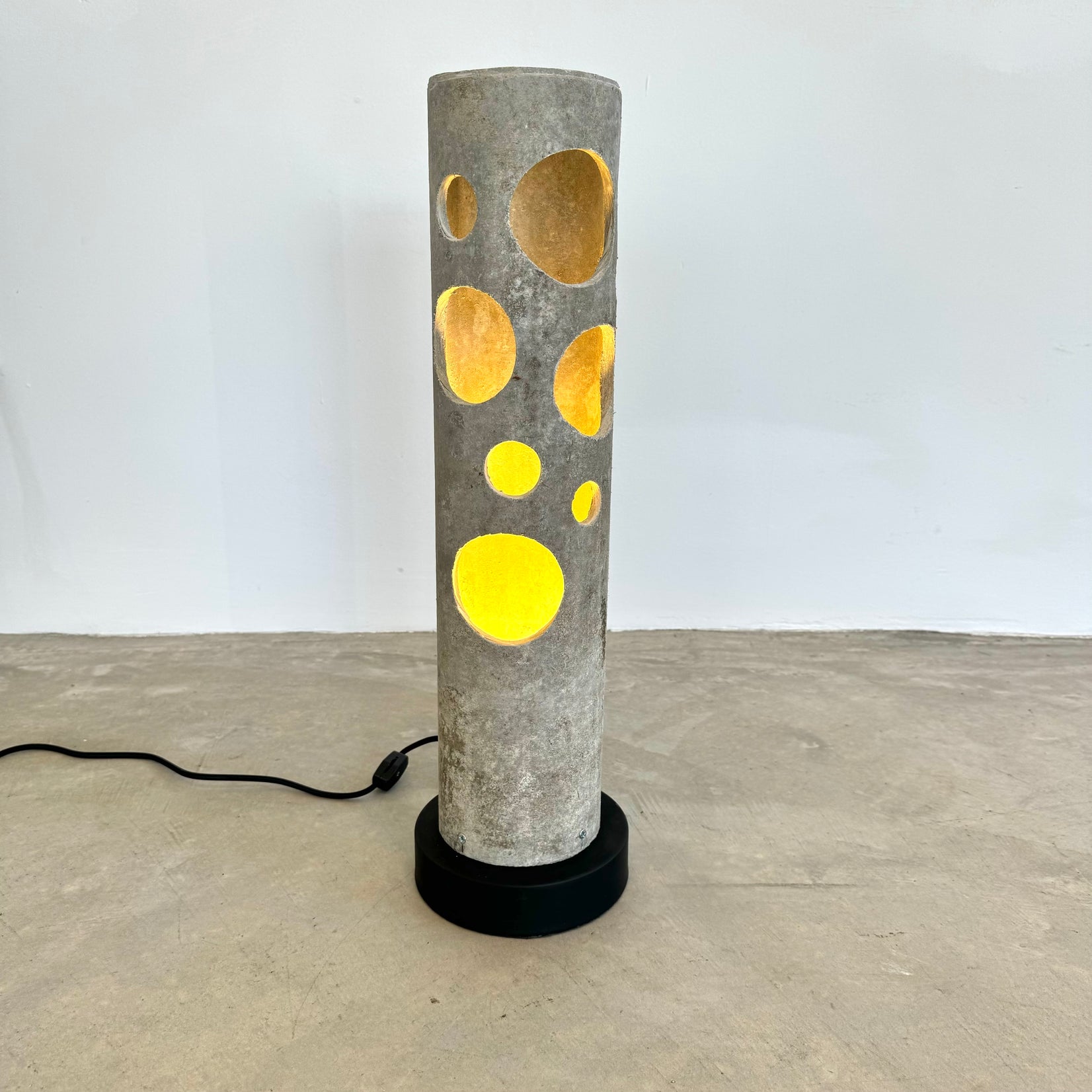 Concrete Table Lamp