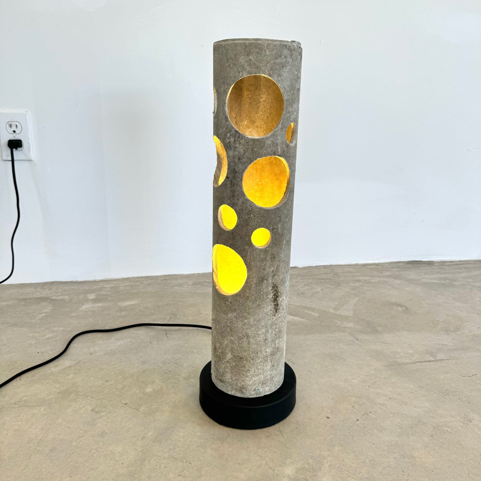 Concrete Table Lamp