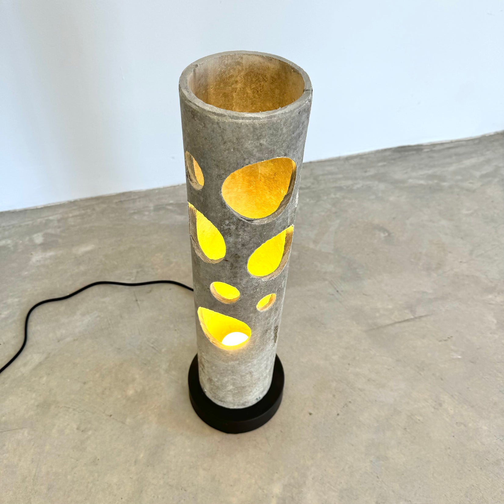 Concrete Table Lamp