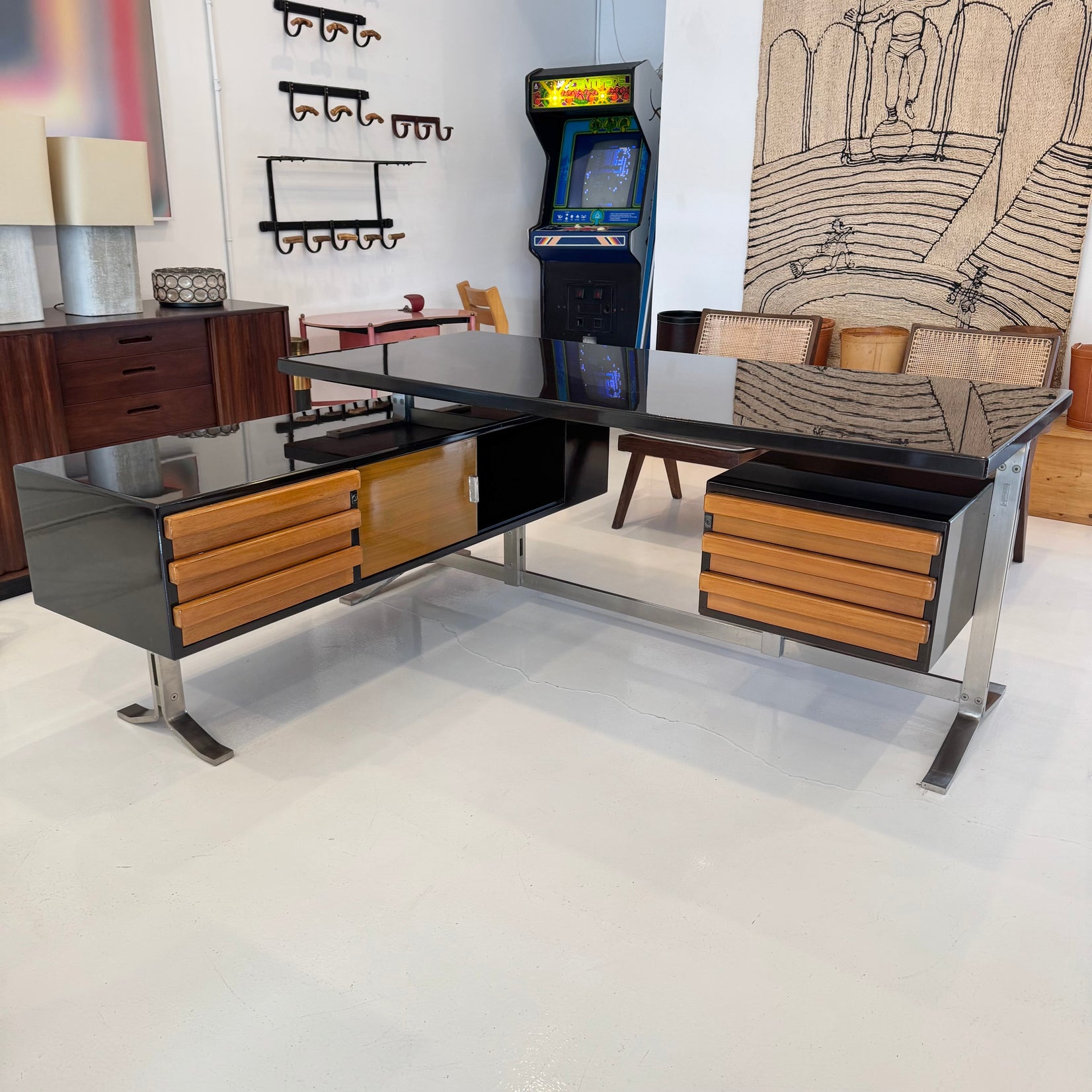 Gianni Moscatelli Desk