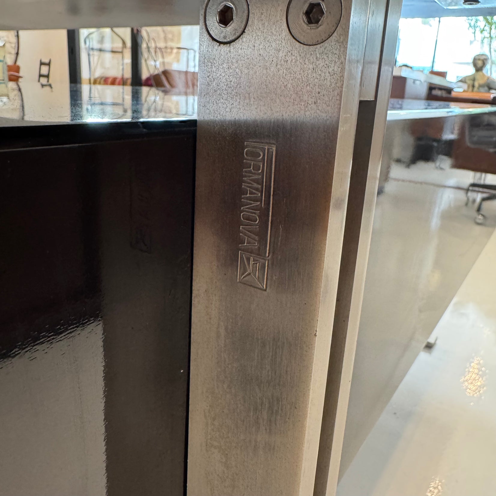 Gianni Moscatelli Desk