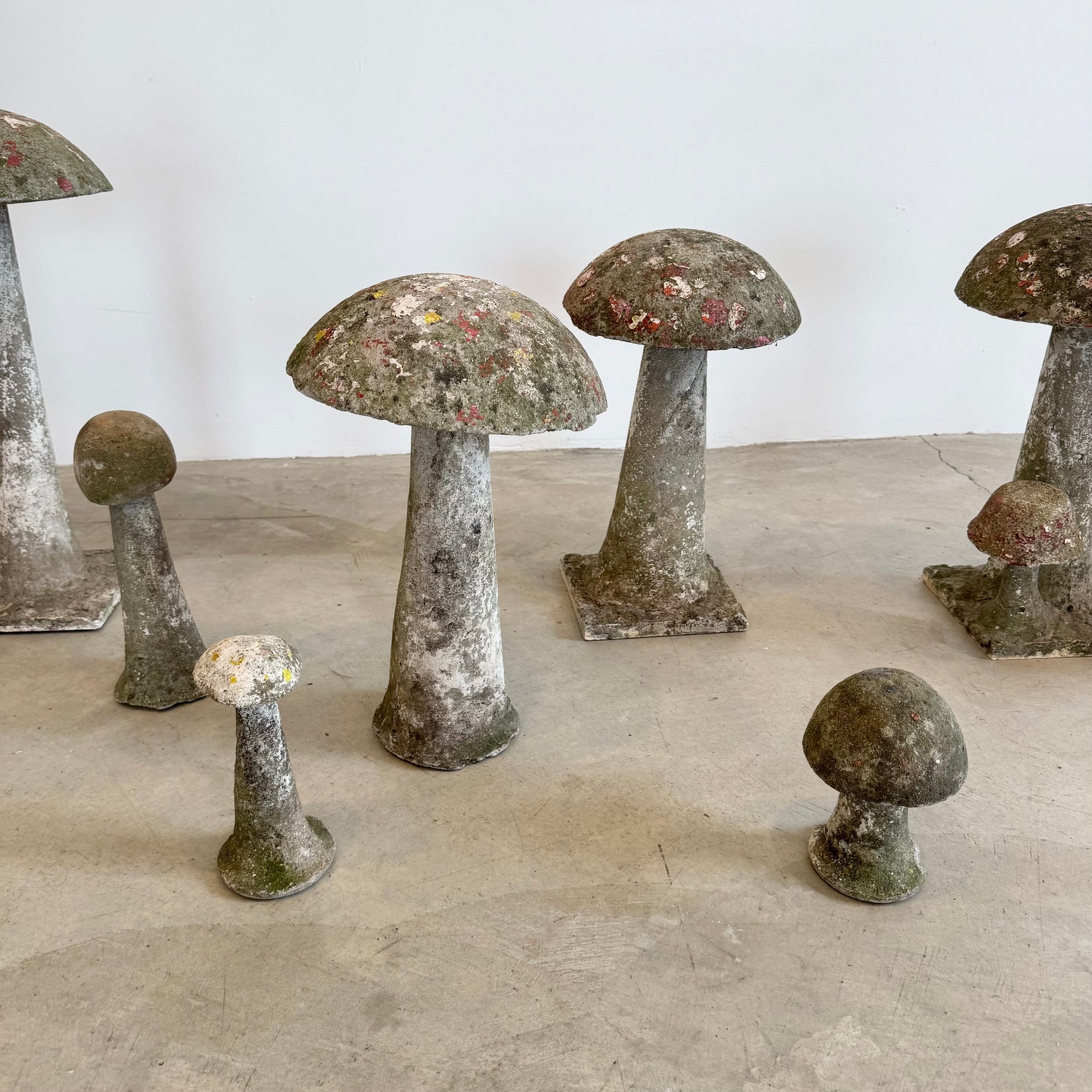 Set of 10 Concrete Mushrooms