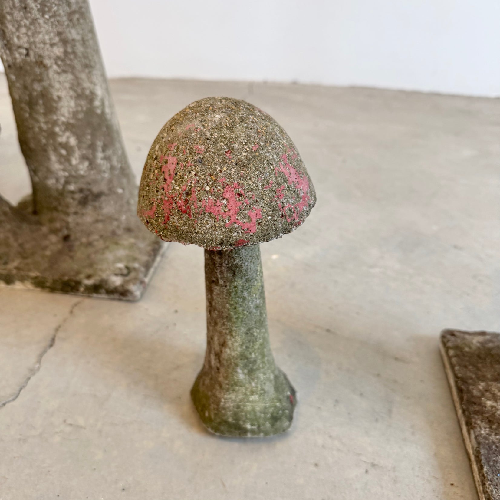 Set of 10 Concrete Mushrooms