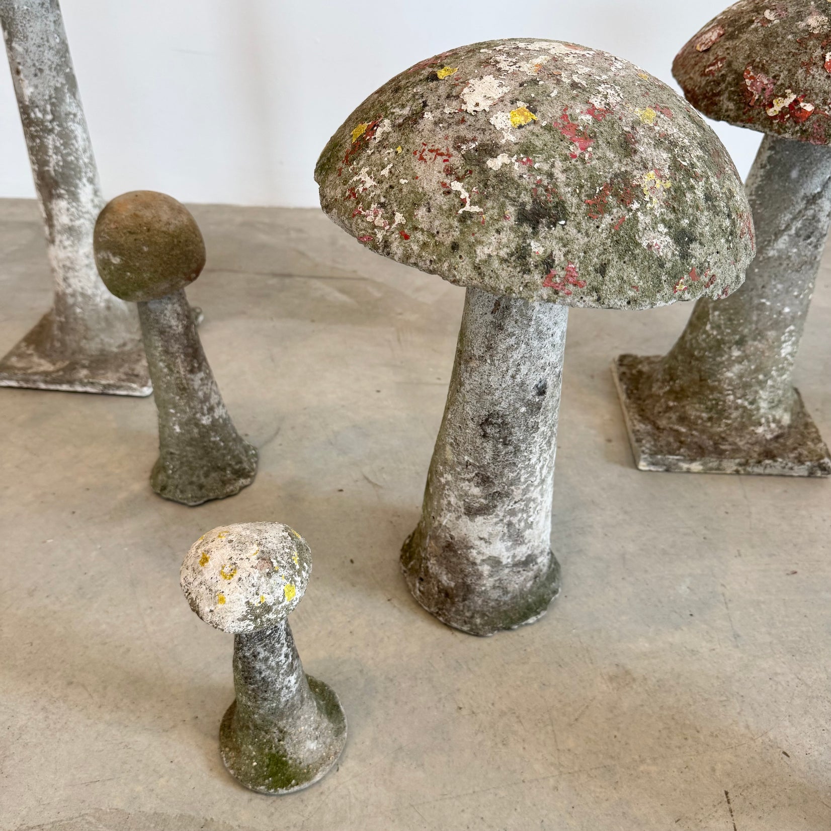 Set of 10 Concrete Mushrooms