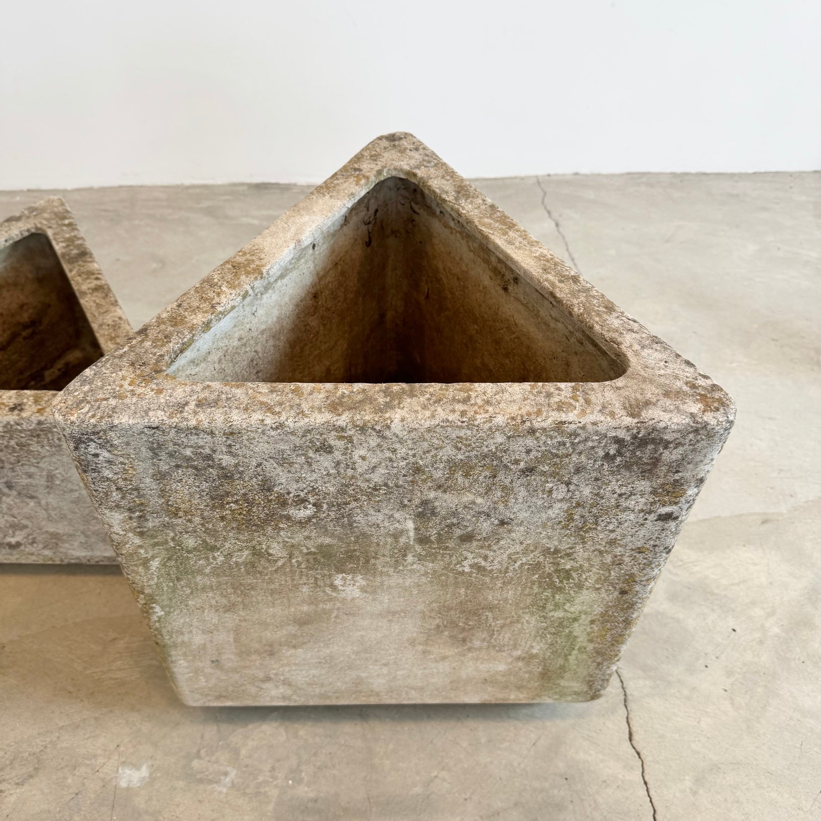 Set of 3 Triangular Planters