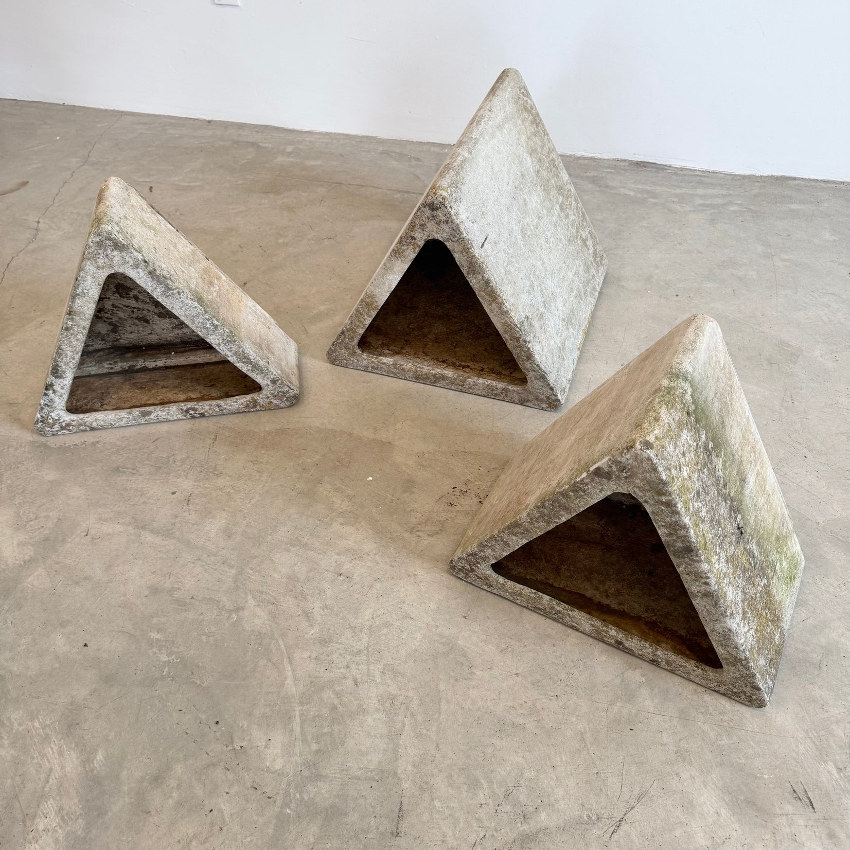 Set of 3 Triangular Planters