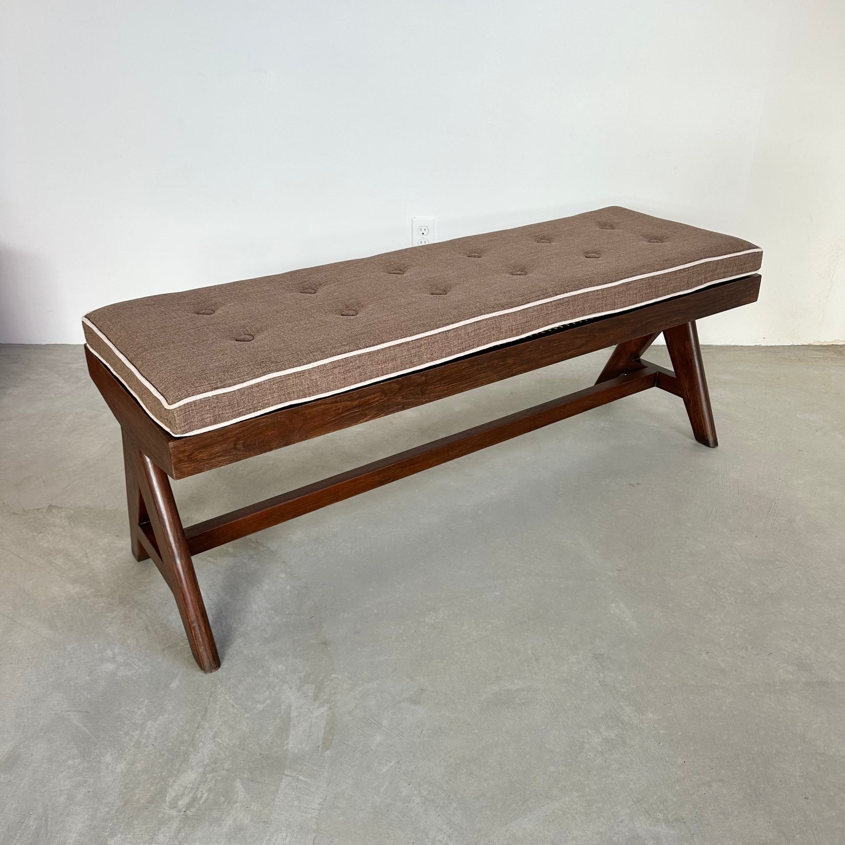 Pierre Jeanneret A Leg Bench