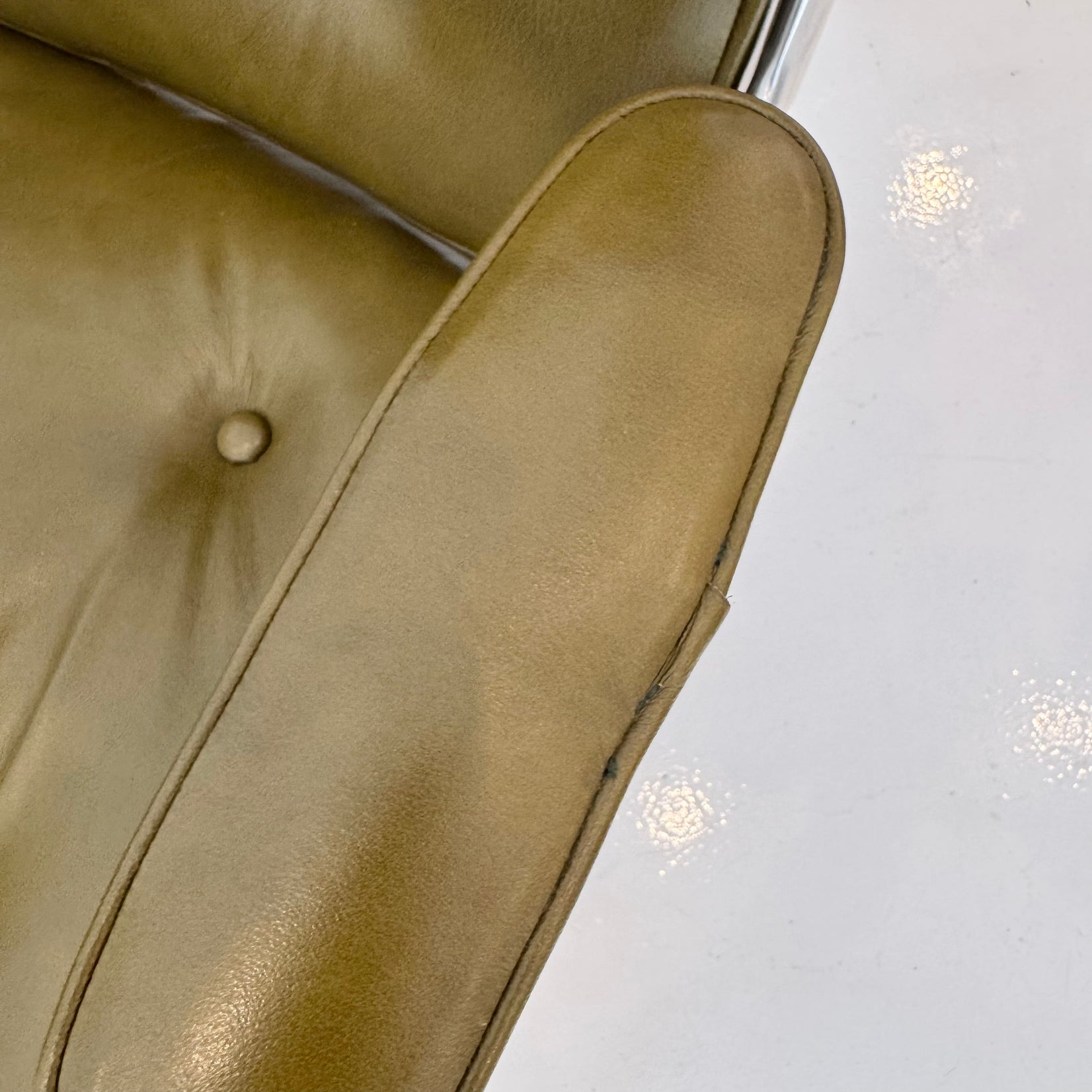Time Life Chair in Olive Leather for Herman Miller