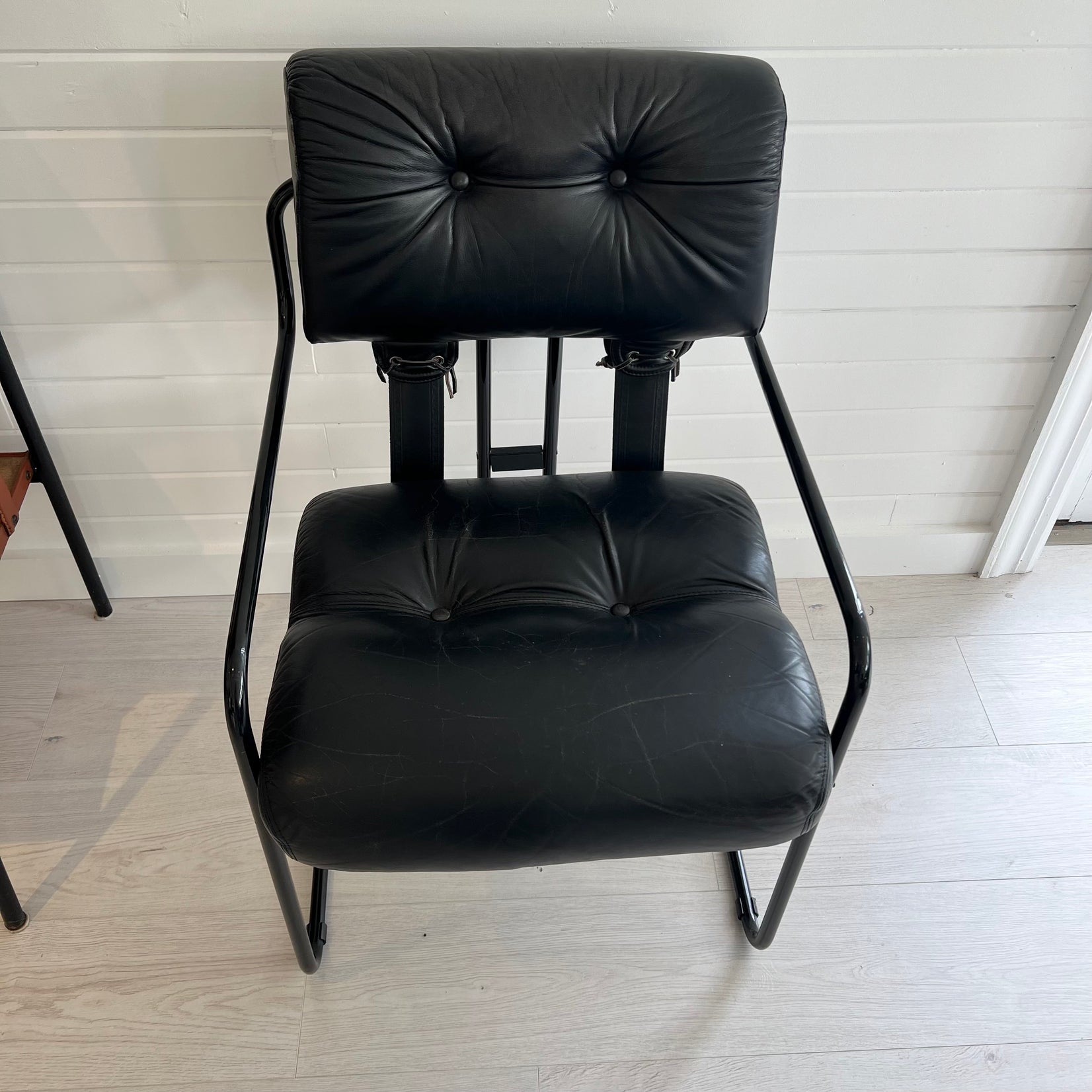 Set of 6 Black Leather Tucroma Dining Chairs