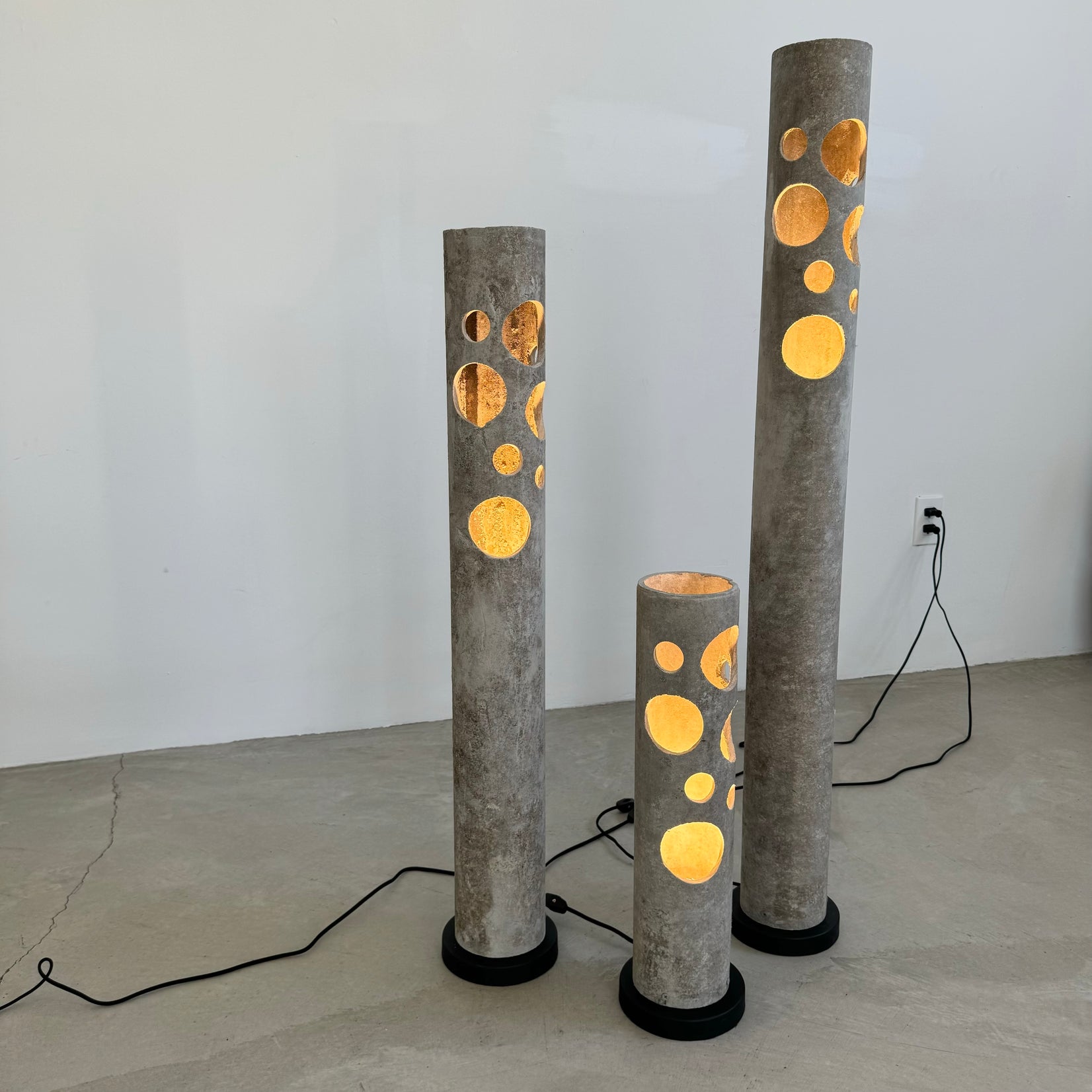 Set of 3 Concrete Table Lamps